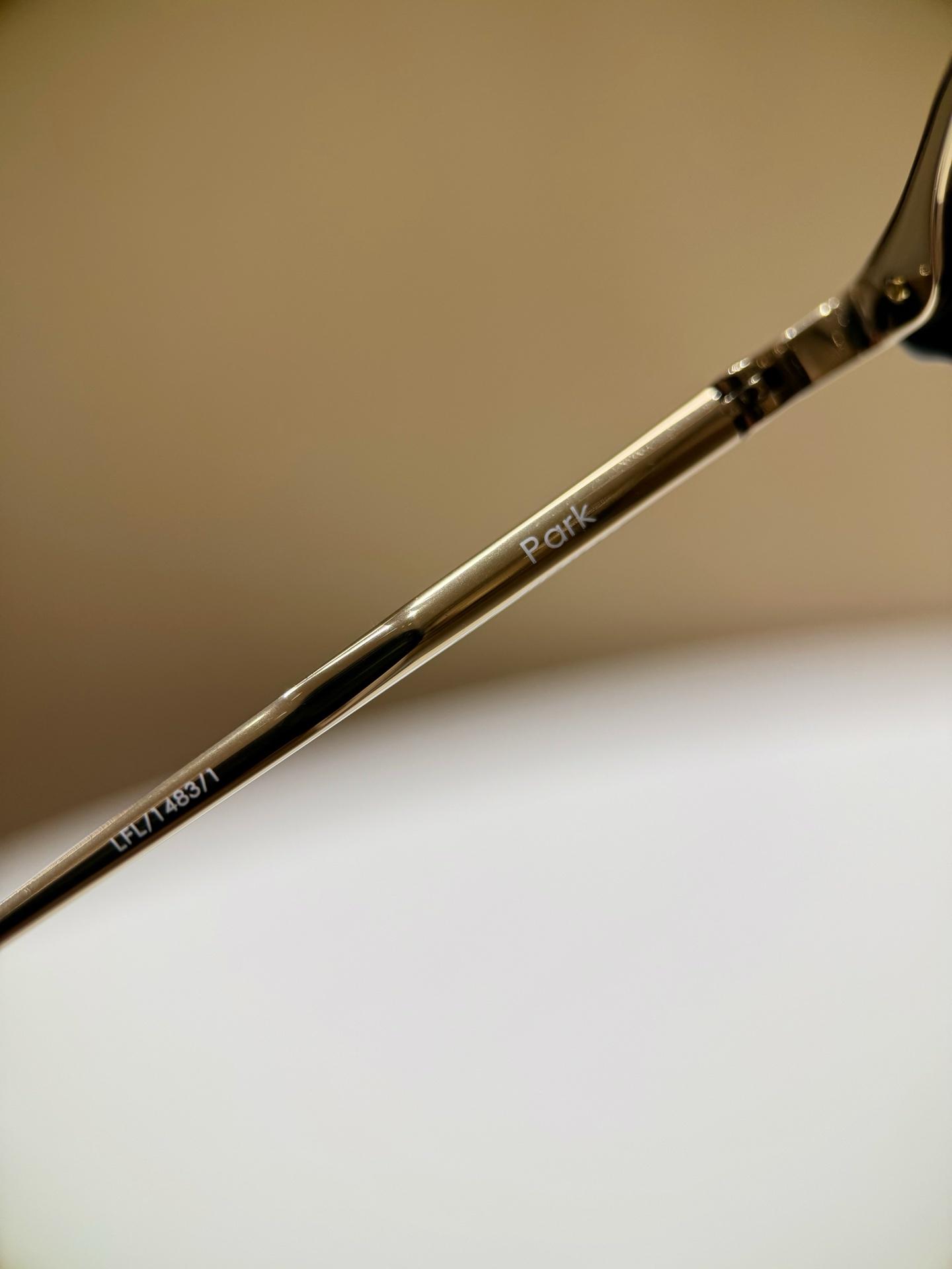 b1a044d4ac0694ed85bd45246aecfbfe.jpg