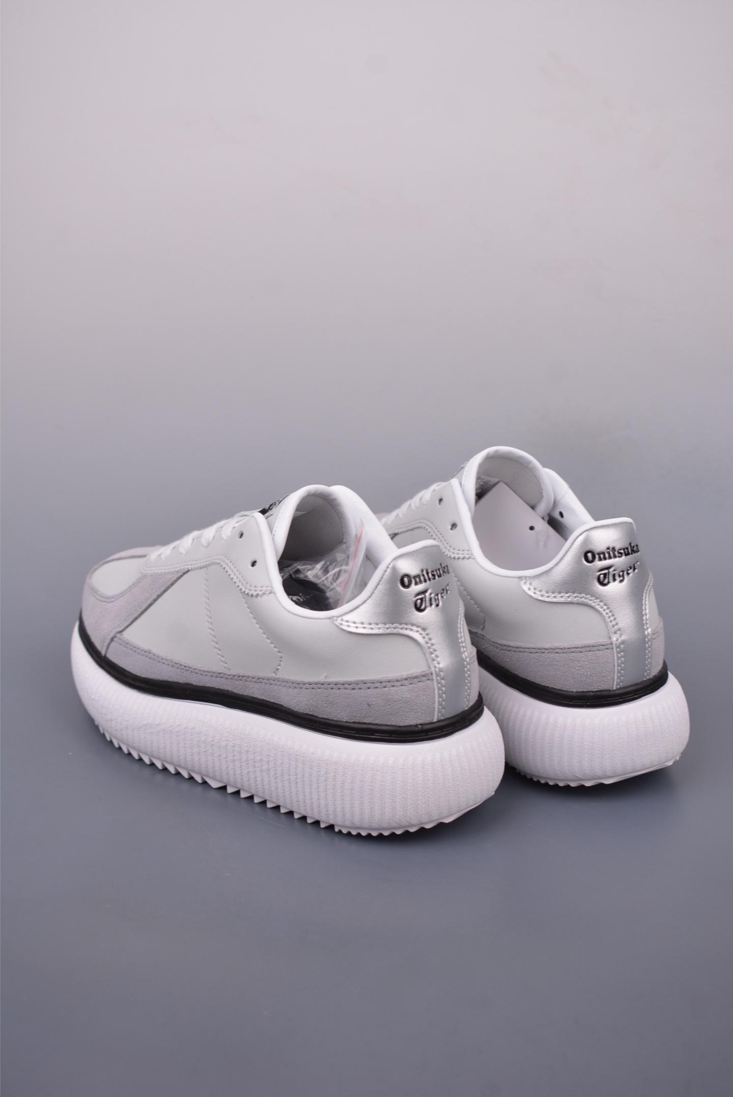 5209b01ae209a50babe15f5118630608.jpg