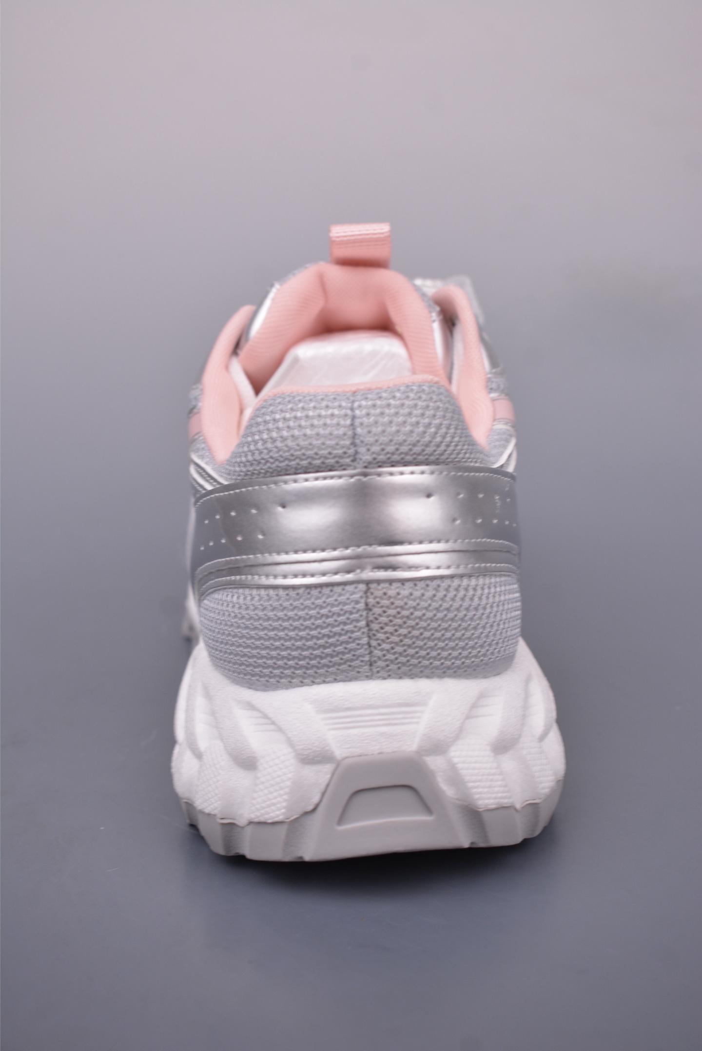 d975a6969c2d6eb00105f7a29d9a2e12.jpg