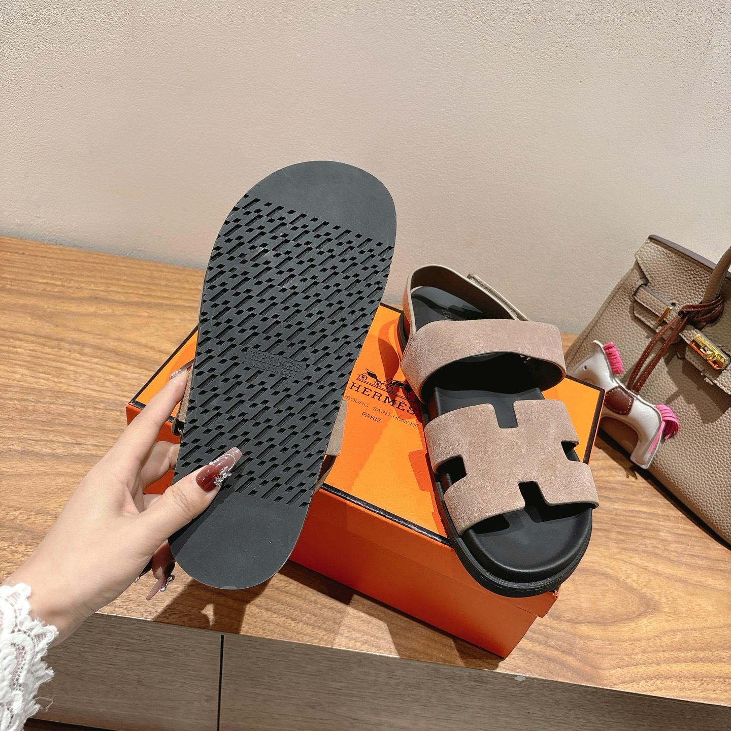 dada0fd4c9ac94a5a11bb9f2801fc16a.jpg