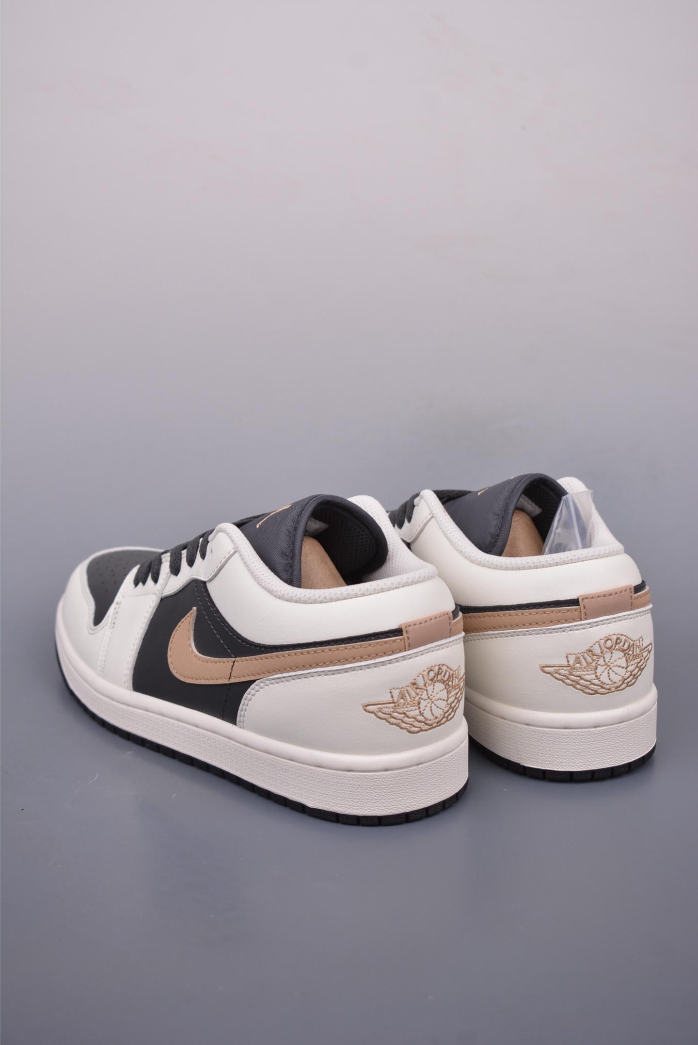 61e7f9097aded05041298ad1324330d5.jpg