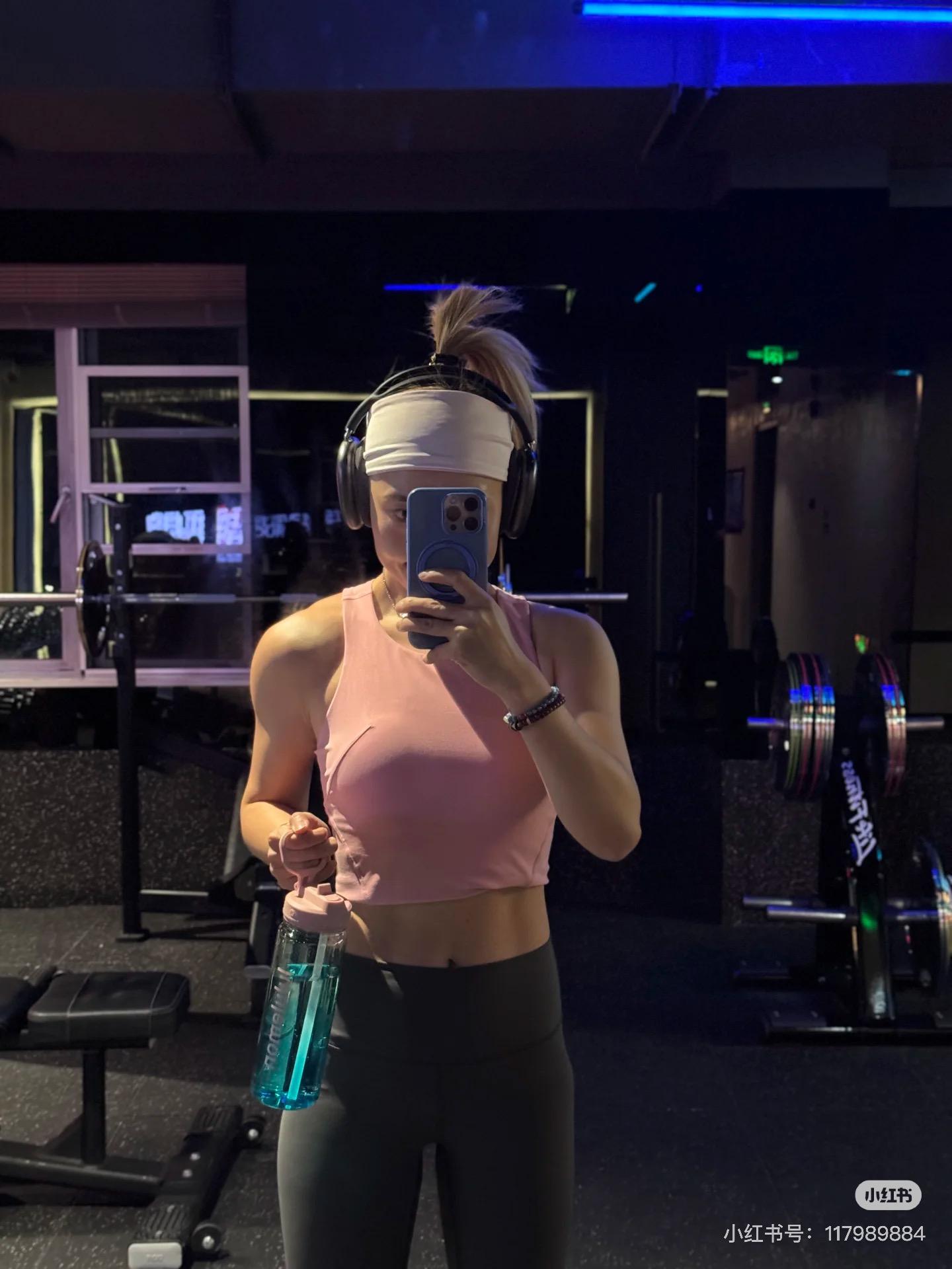 857ab22880d63ec468e4ebbabce69e83.jpg
