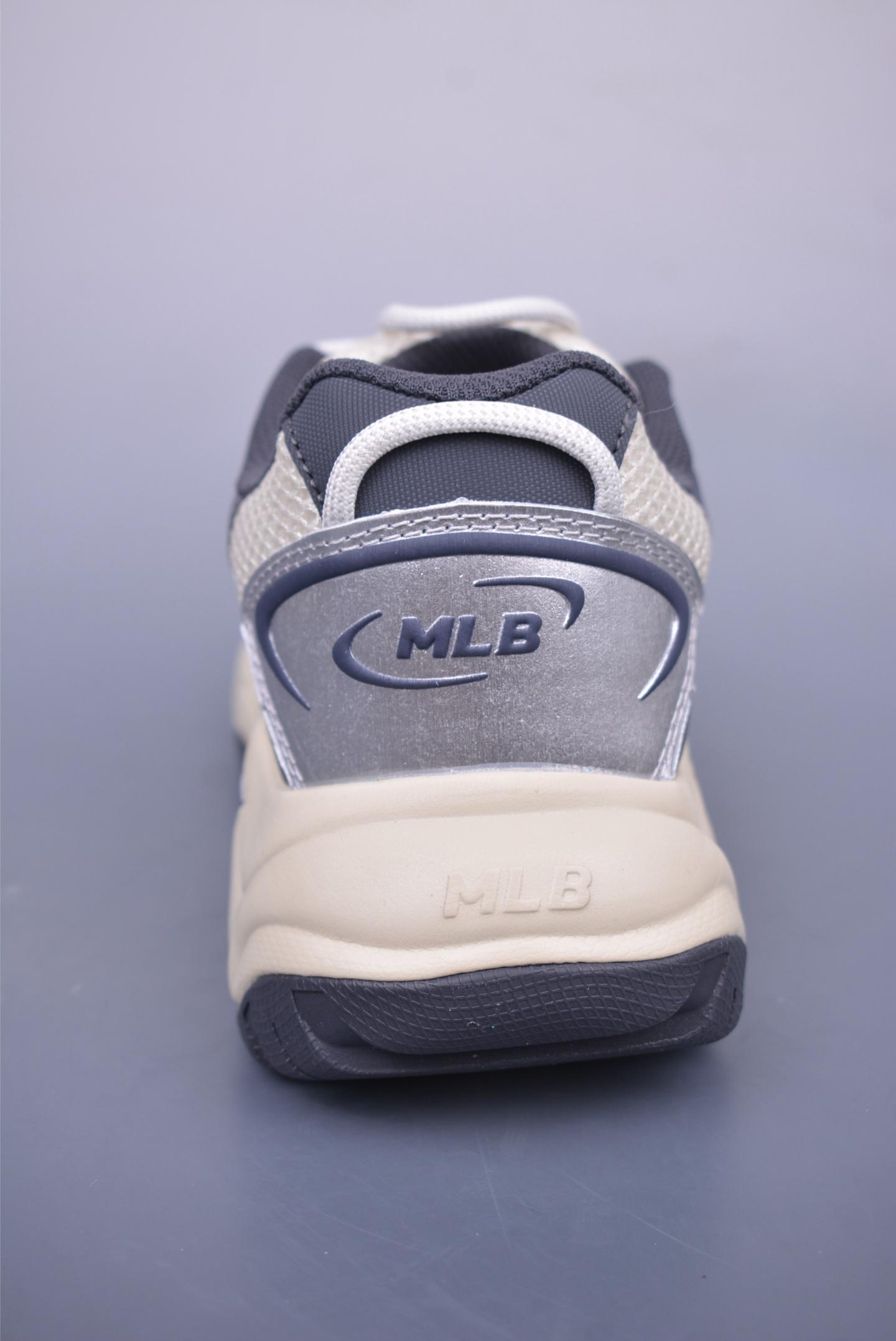c55dbb3dc33939aace9ce31c7d3938ae.jpg