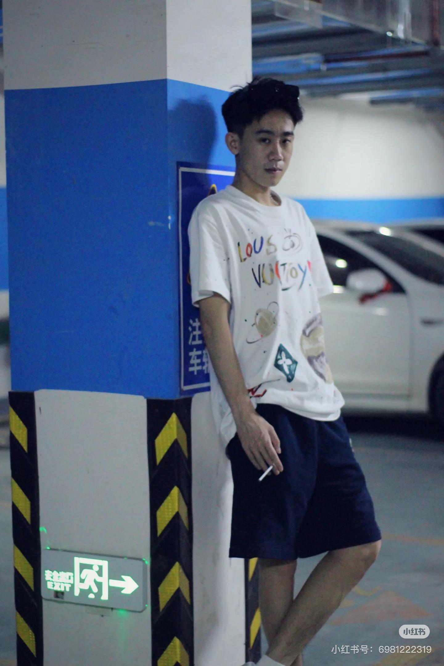 d8cd41577aba439dbc7c67649d46d43b.jpg