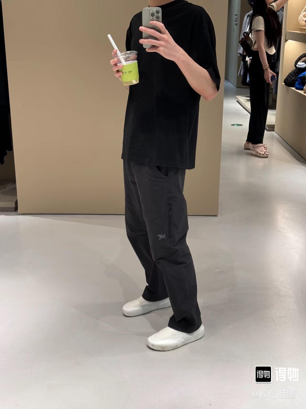 1e52d757793695421595c3924520f9db.jpg