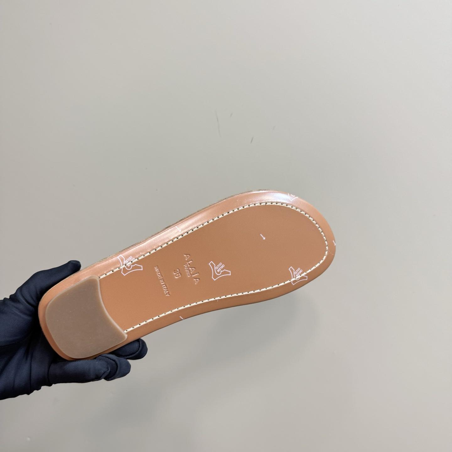 4ac887b6a05c17fc230b030abaad268c.jpg