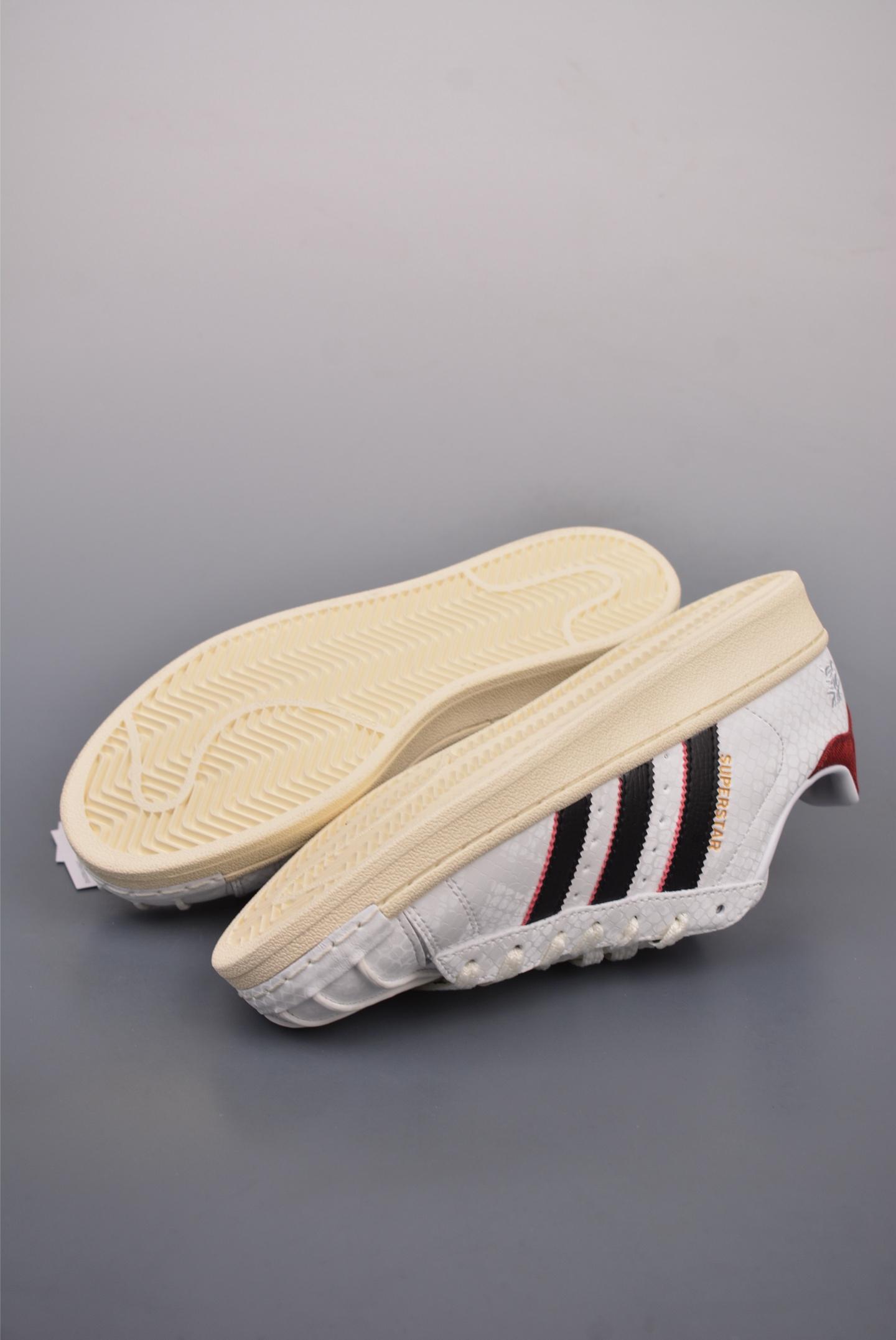 6b4e62fe7040cf608fc85dbb9c76b947.jpg