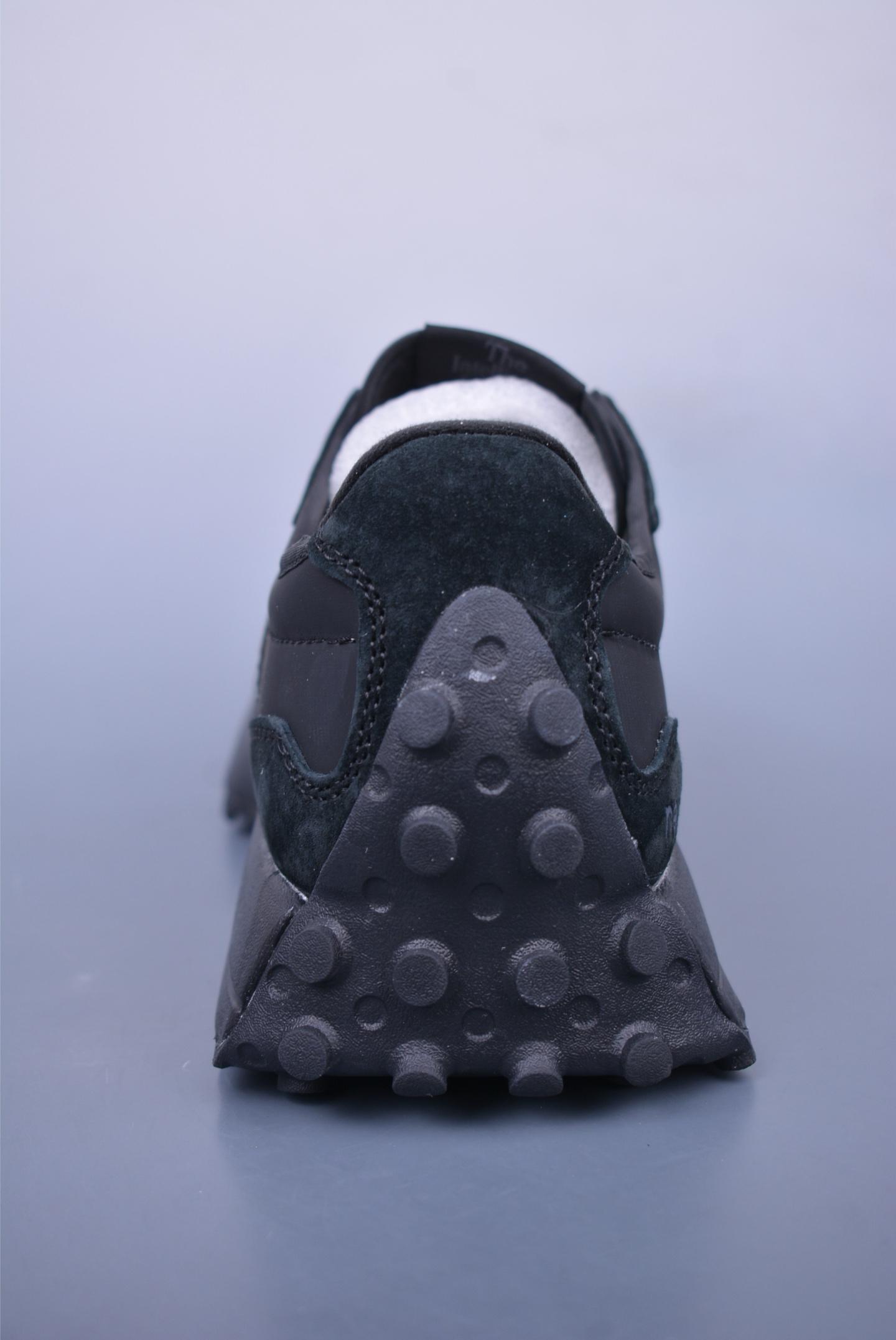 bb892aad3e6e72a3fbf01ae0ccfb005e.jpg