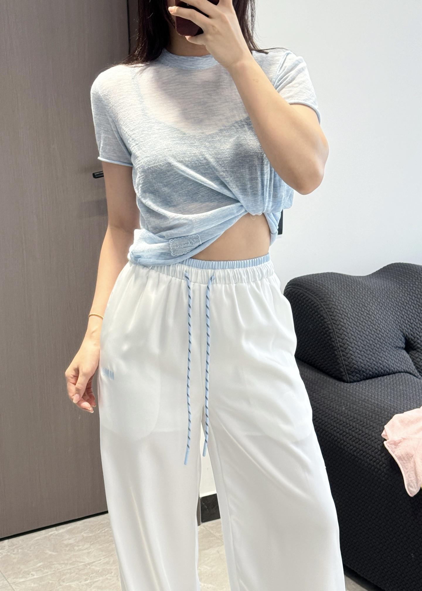4b0fe60556e67c22ab01f8ba22da5b5c.jpg
