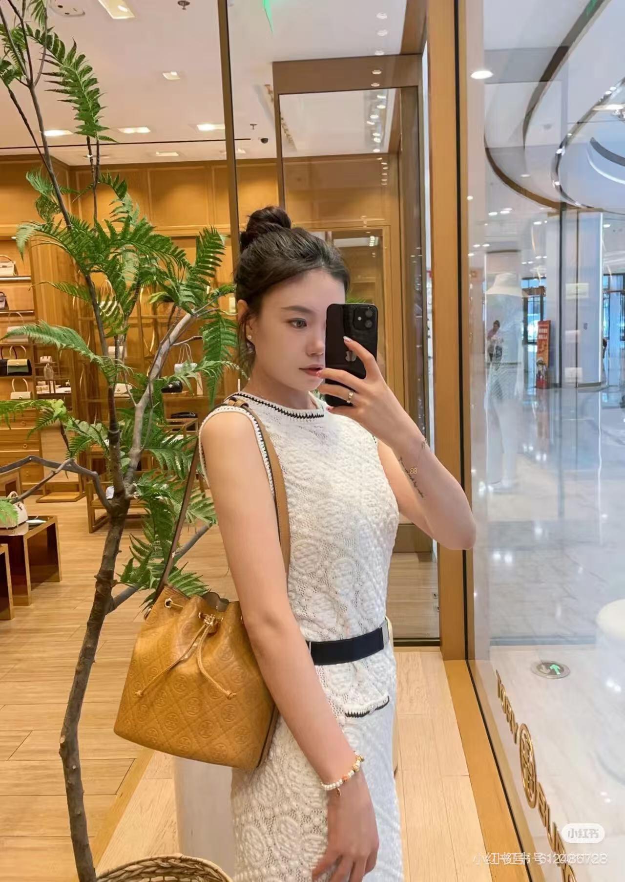 67c23a2b2375ea7259fc2c0e52add0a5.jpg