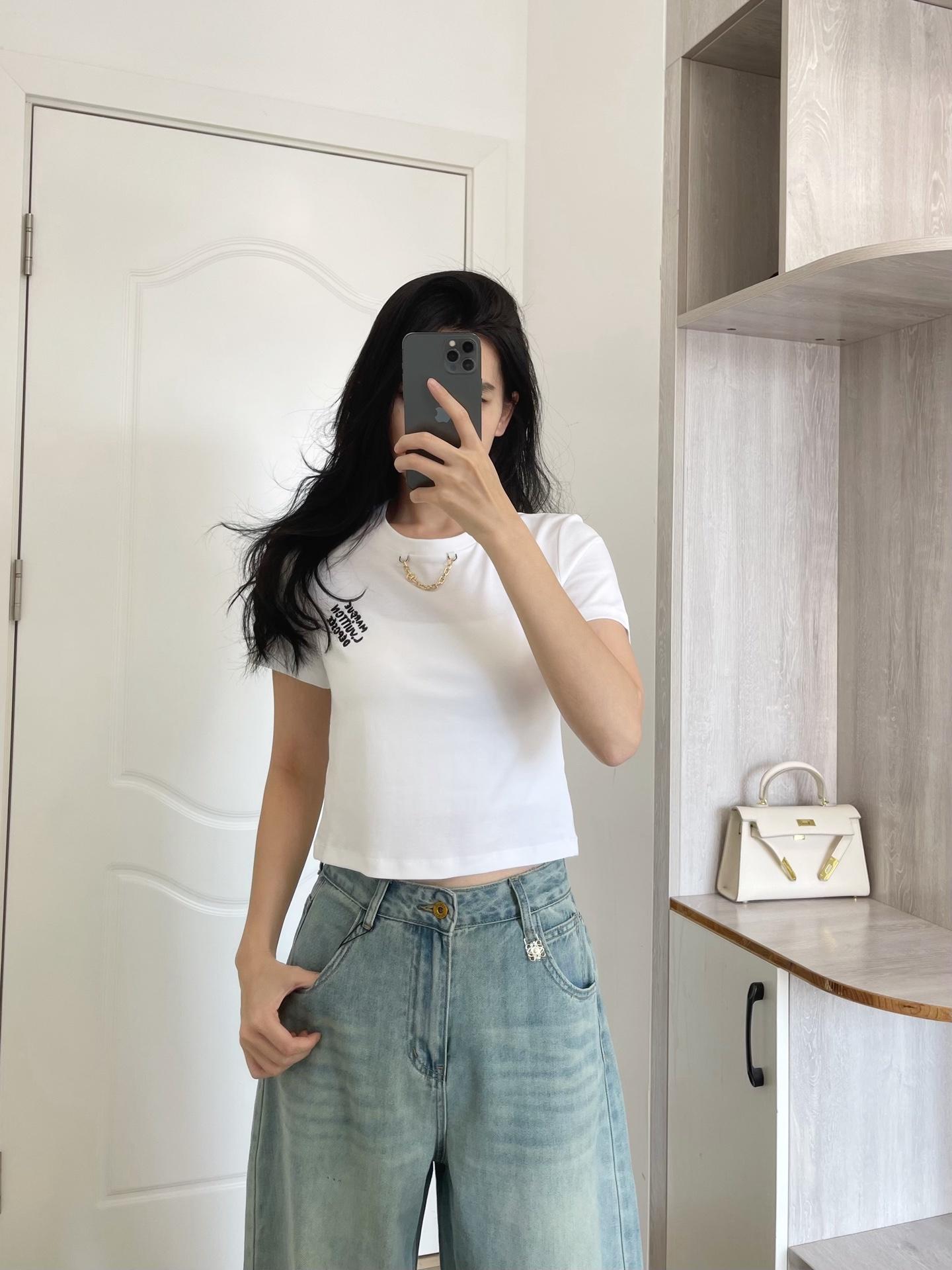 705ccf19aa8a73a8a95f543e9a9a1d41.jpg