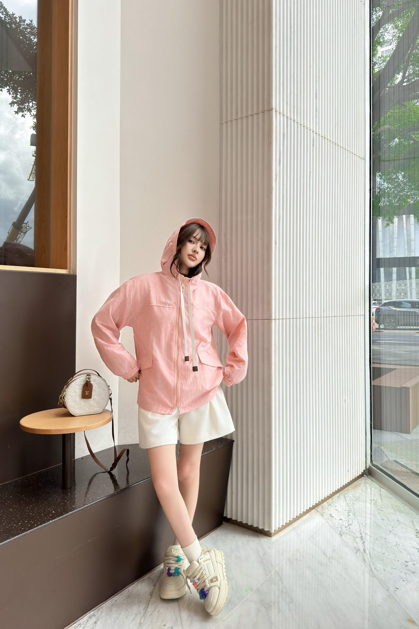 8dee3ddee09e85621ab81ec4d1efd66d.jpg