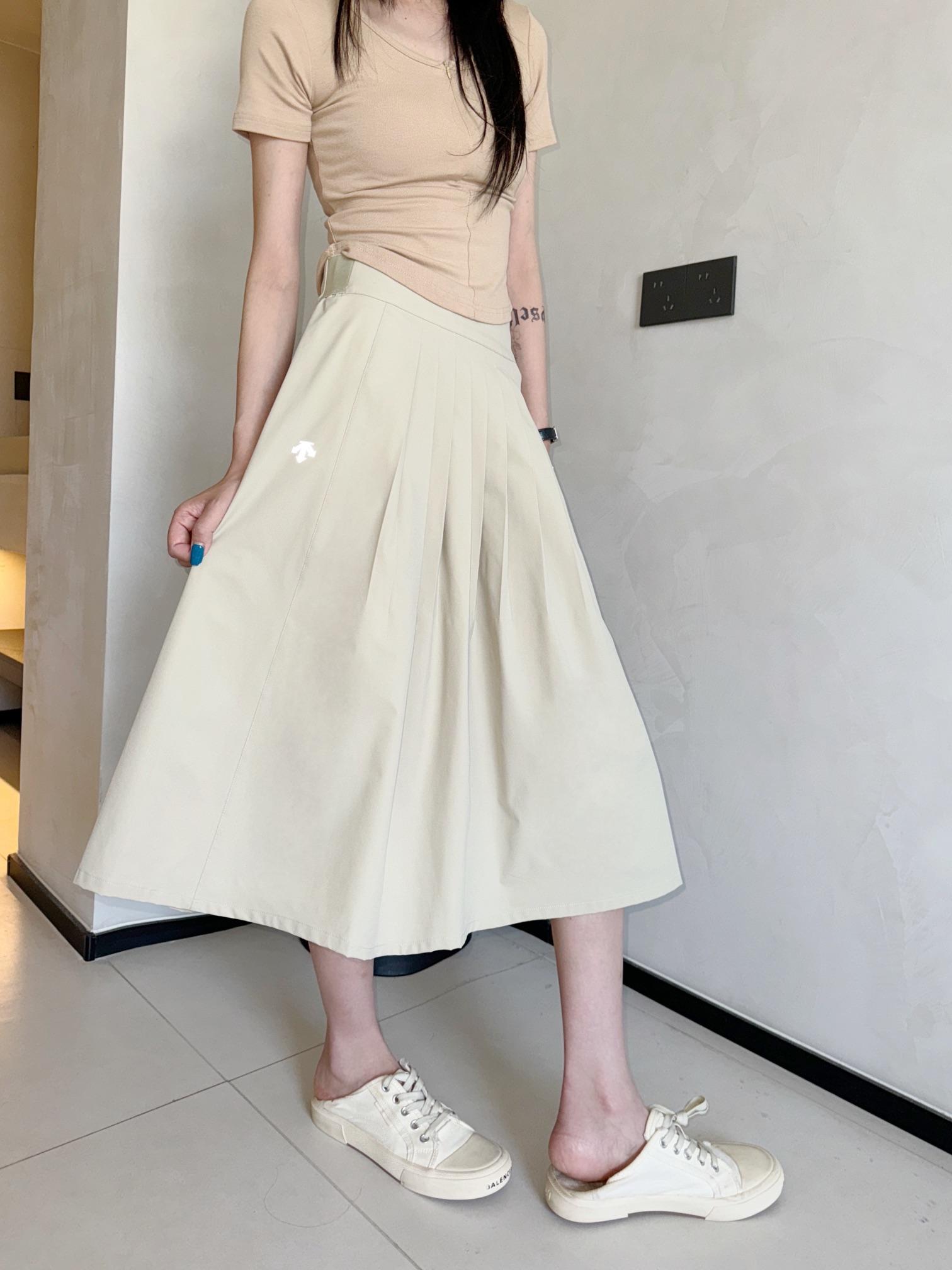 990a8ec68ff8c274af5937443db1f4a4.jpg