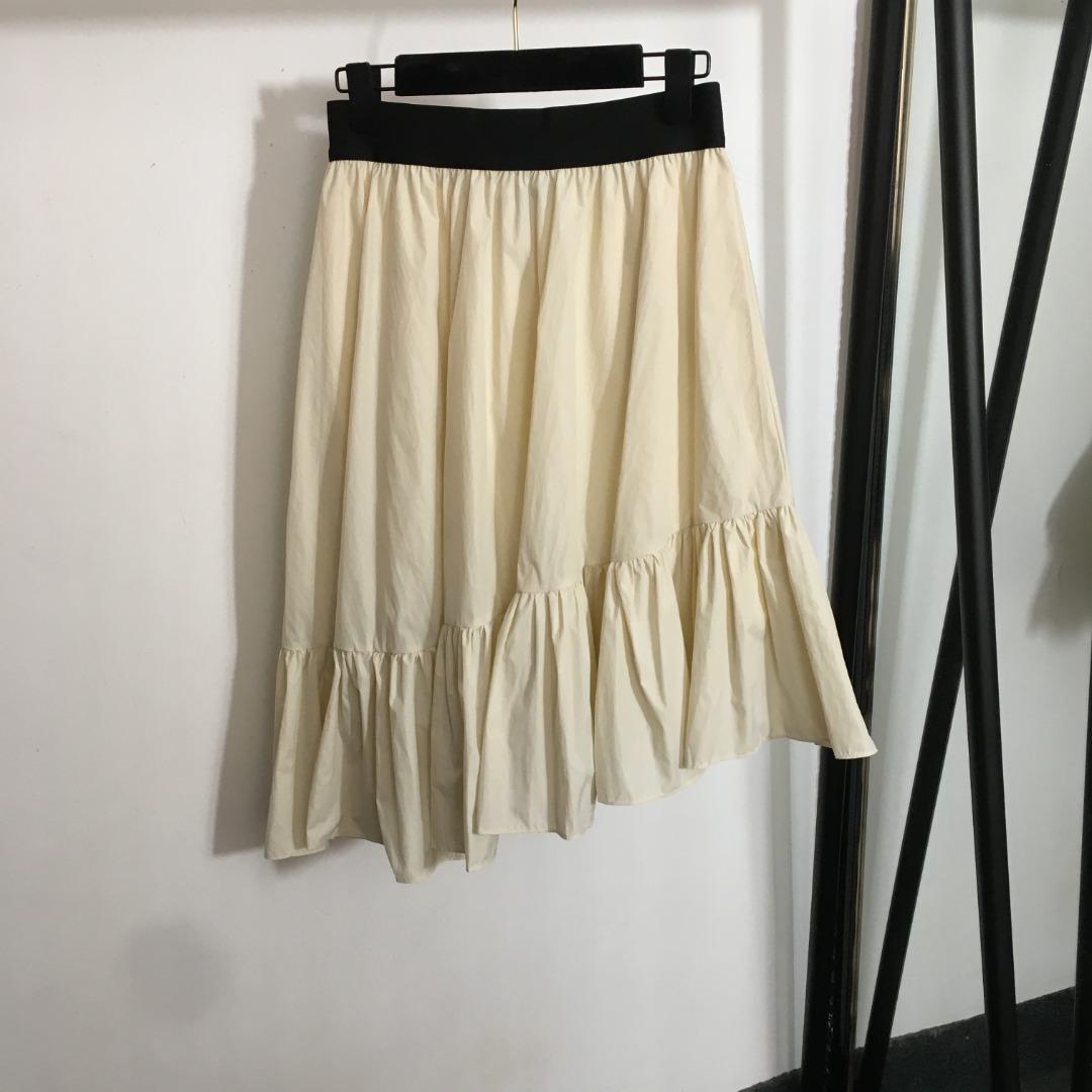 a58d5e3147de9415a30387f5c7a7d6b3.jpg