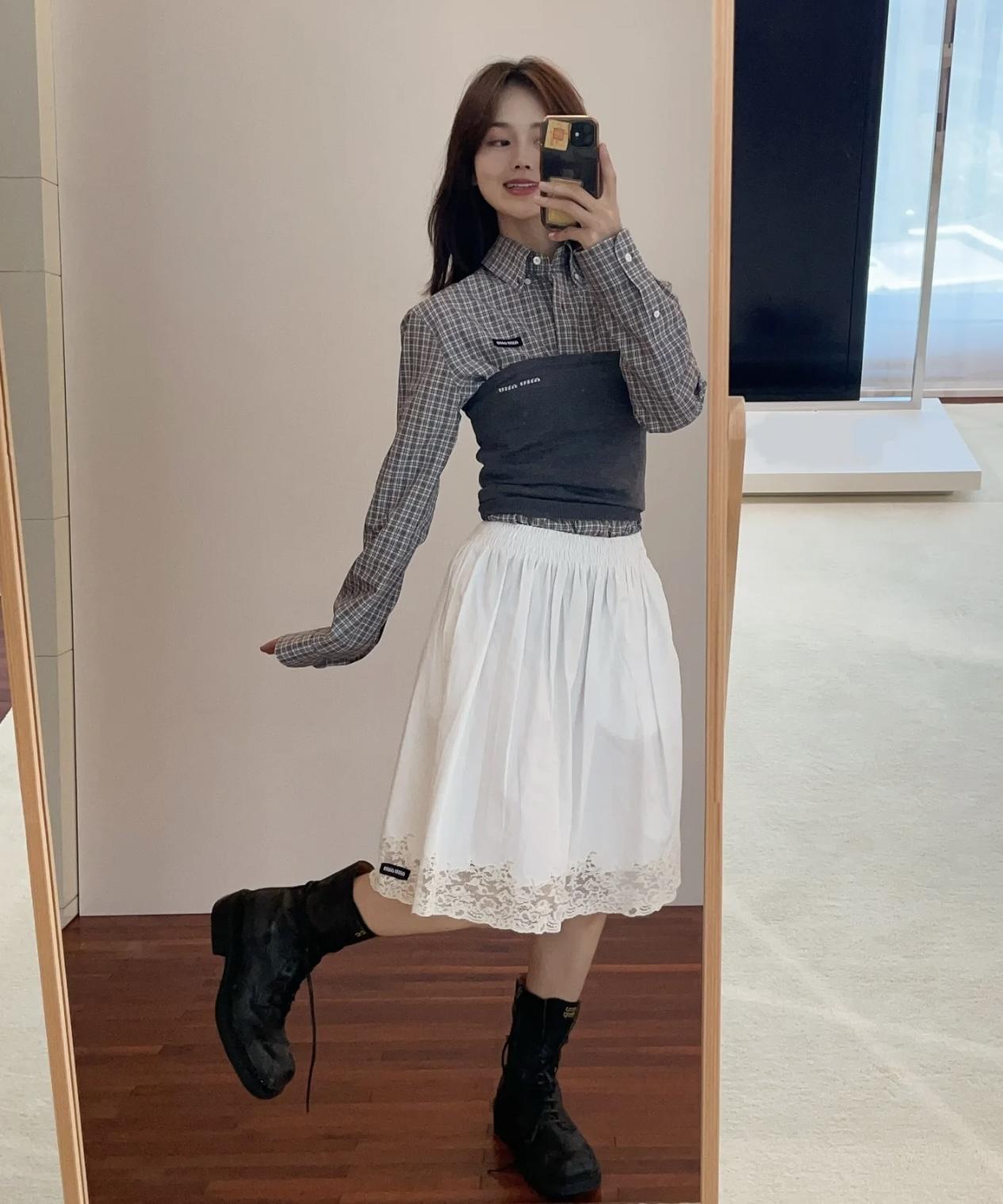 a76d98b9ed022bf6eec58c56b9cbe76f.jpg