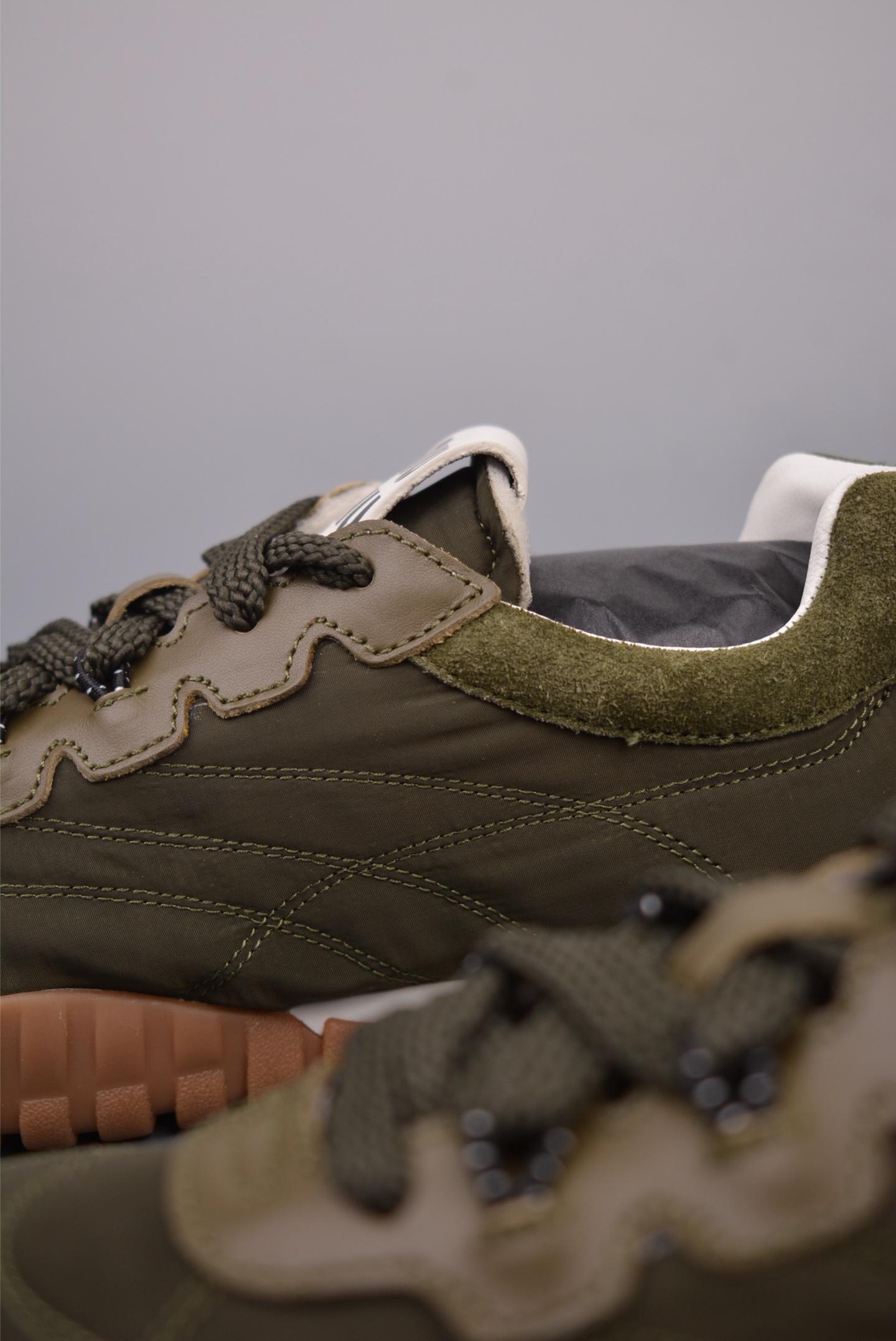 a84ae1b48667fb4a420518cc0ccbfba6.jpg