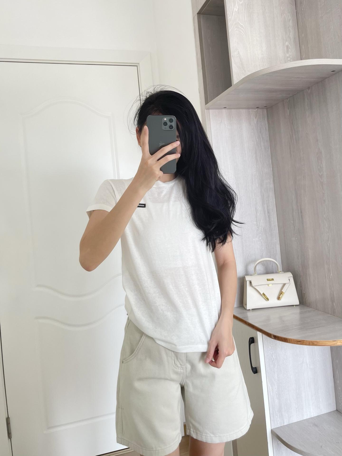 ad0019d78dae8b5d84fae9998ee2f11e.jpg
