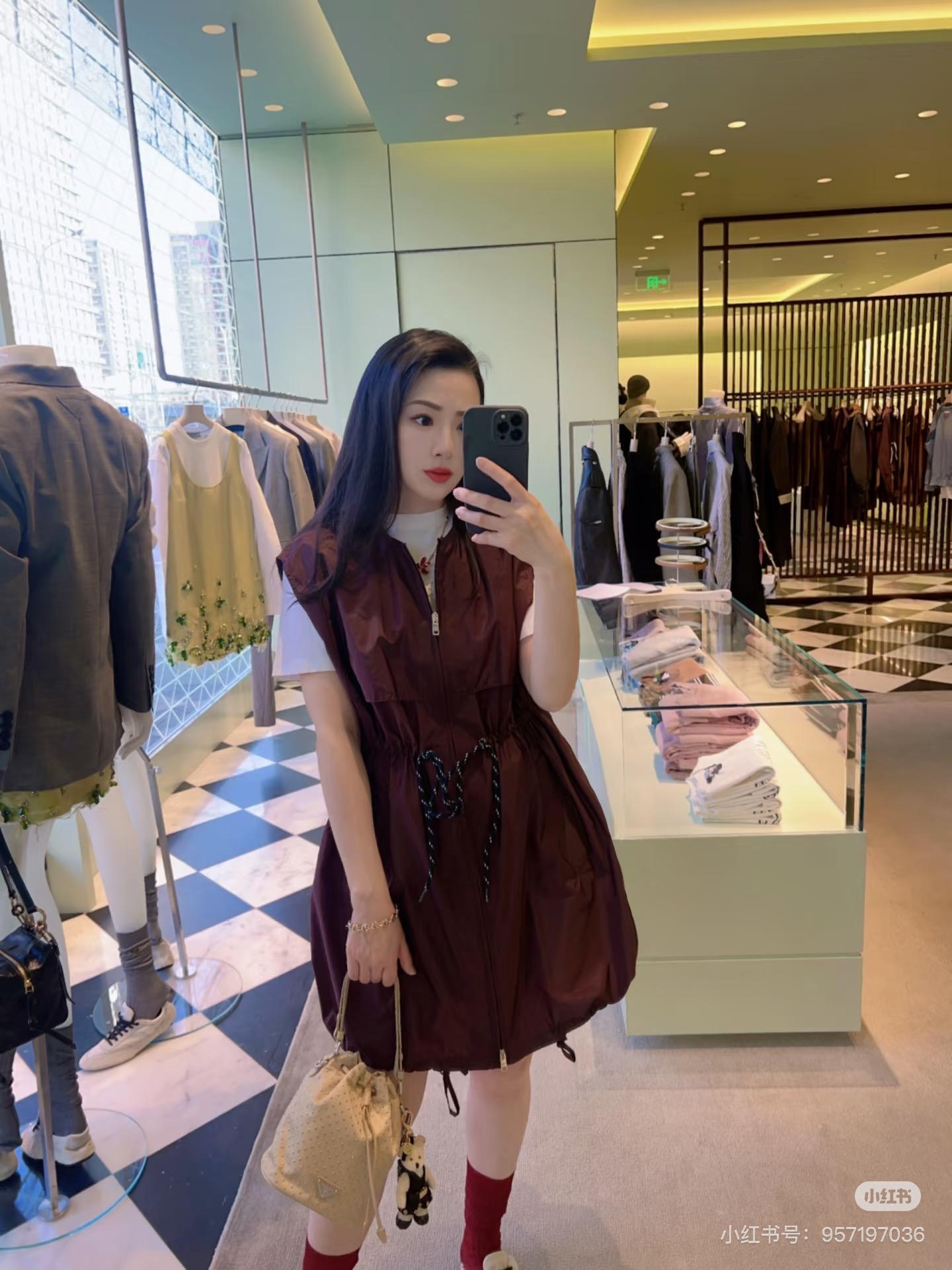 e729344bdd25180324bc36df6b5a7a1c.jpg