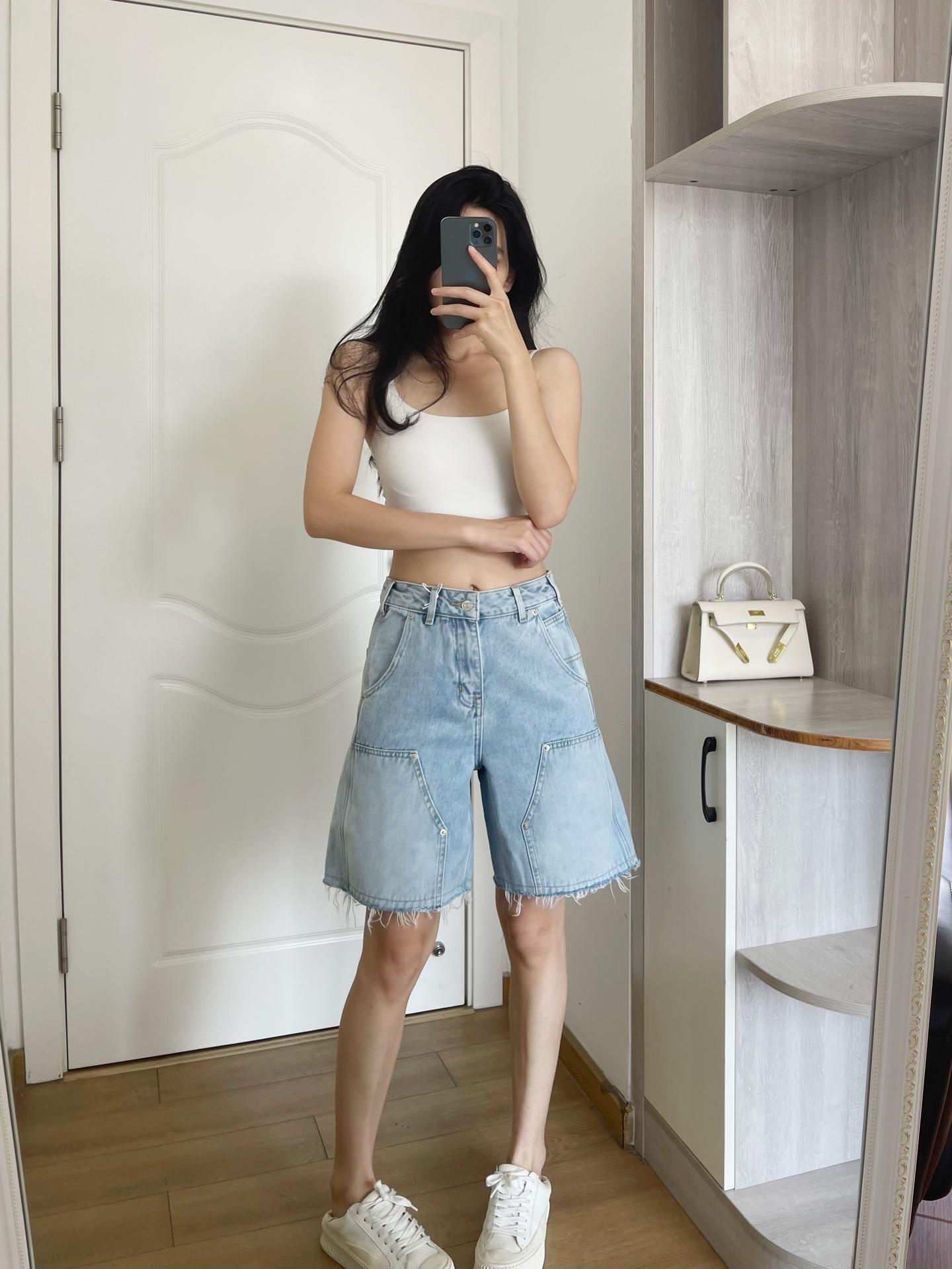 e7a79fd4969abaa5c3ccd9460efe9de5.jpg