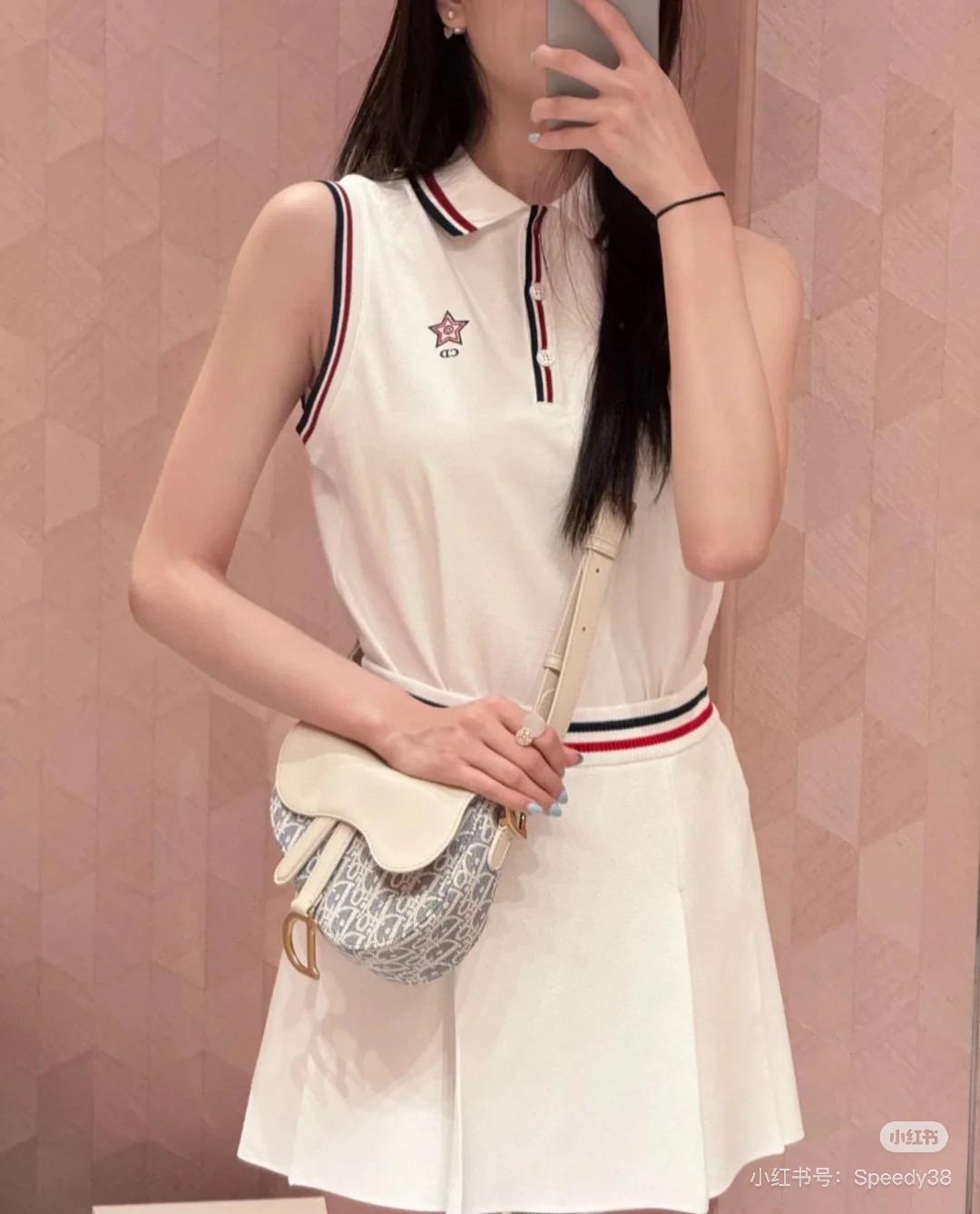 fb0922d6b30a62daad1ea7338e40d1f7.jpg