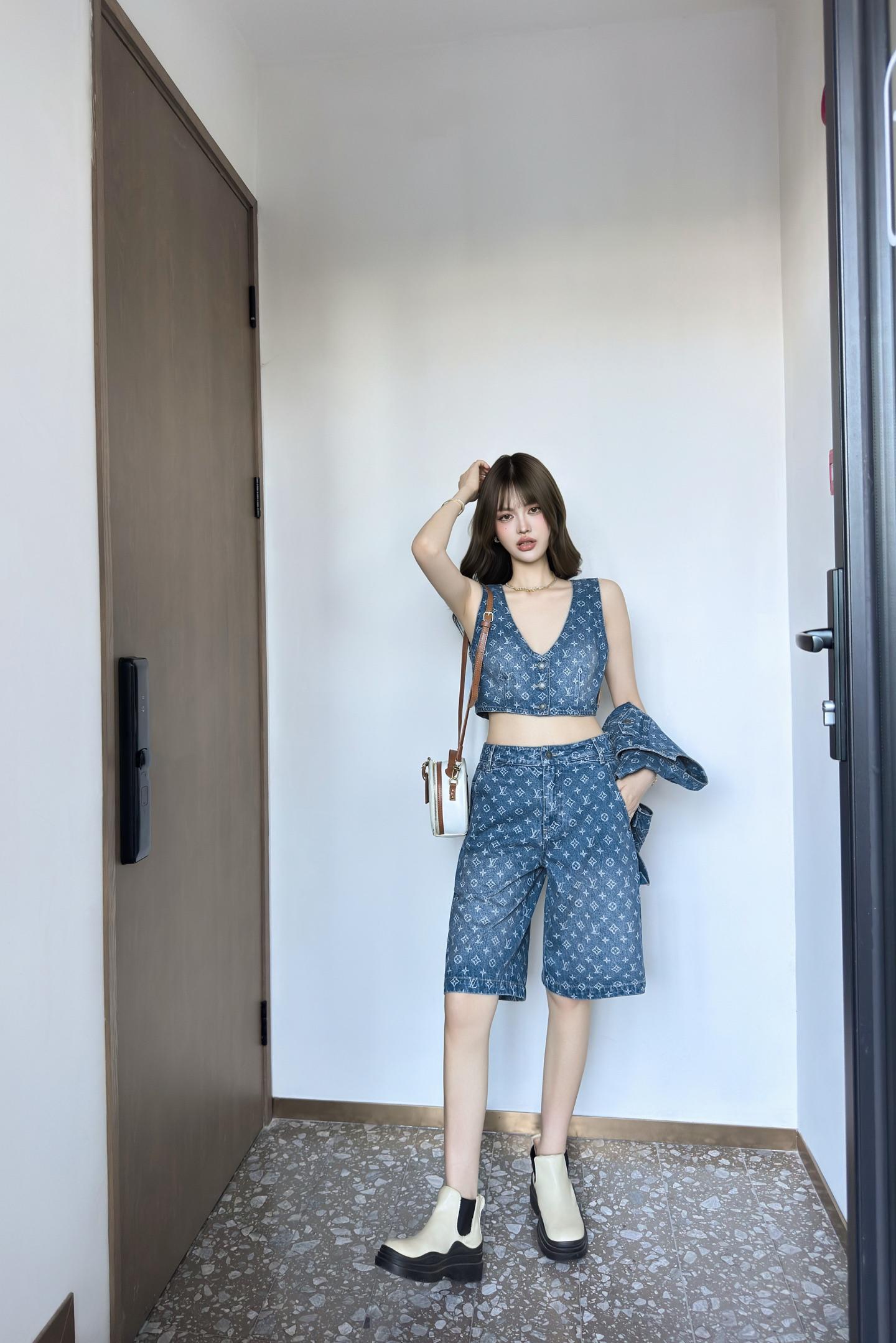 50f2ff8660bbee23e72bca700ac35725.jpg
