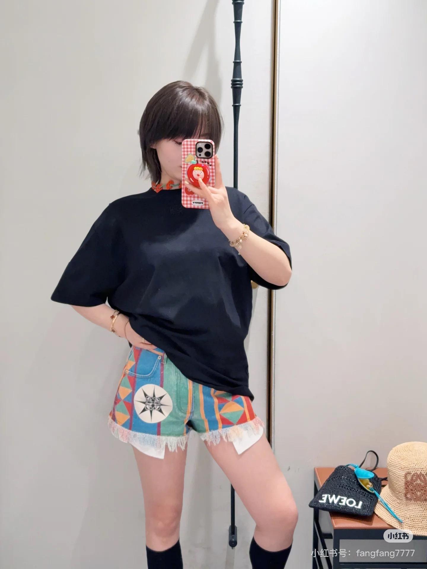 52b0625bab39aa6c979fb3a3a77b9596.jpg