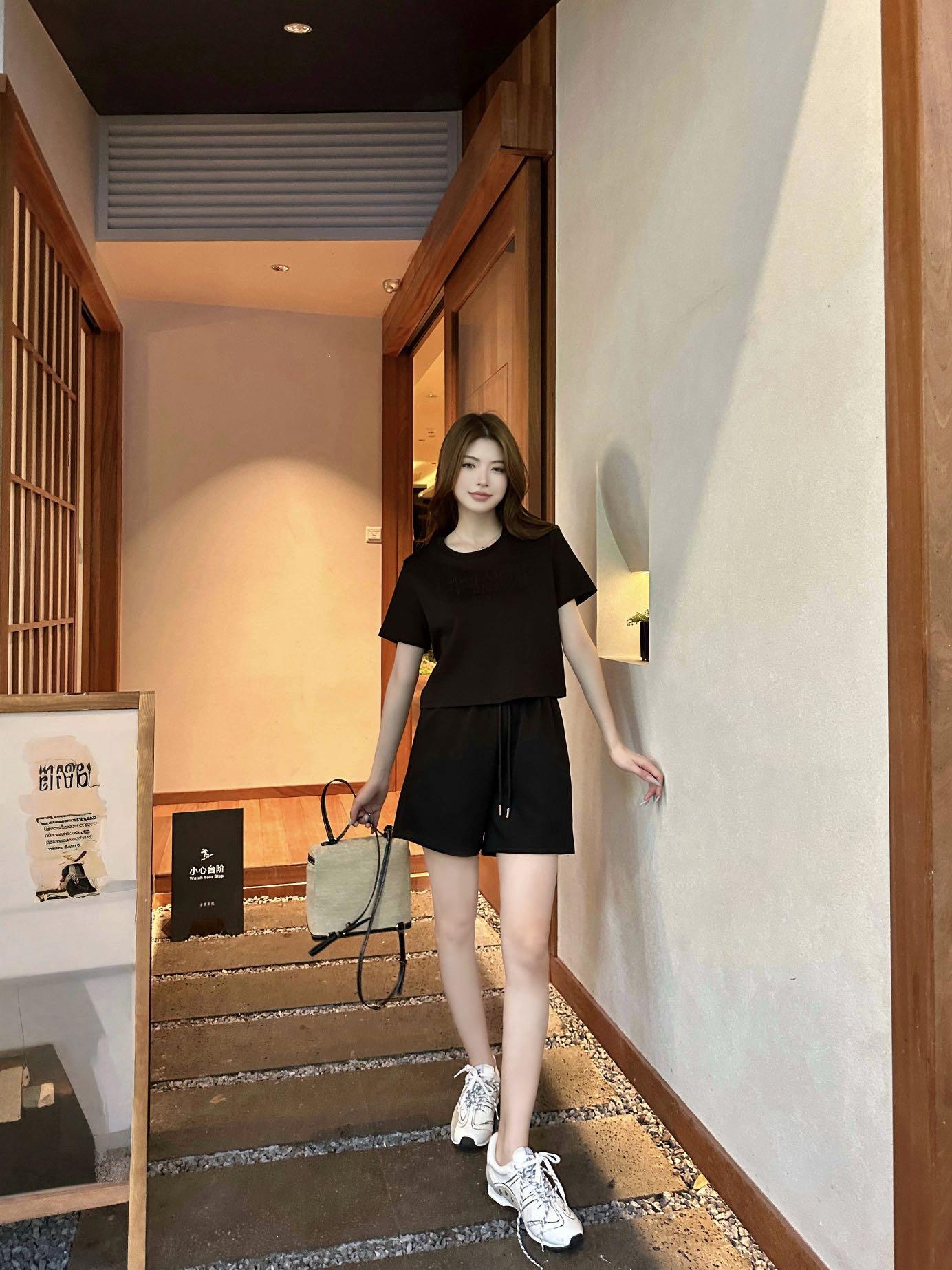 64bdfee30245ce053a2b7b34dcb6b064.jpg