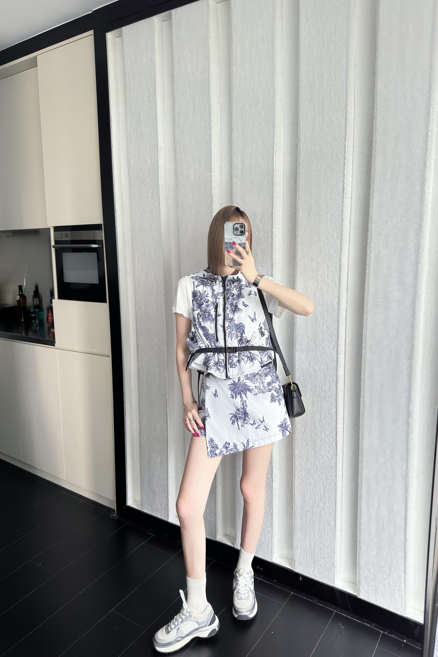 6536f7096d588ec286ff71220bff5562.jpg