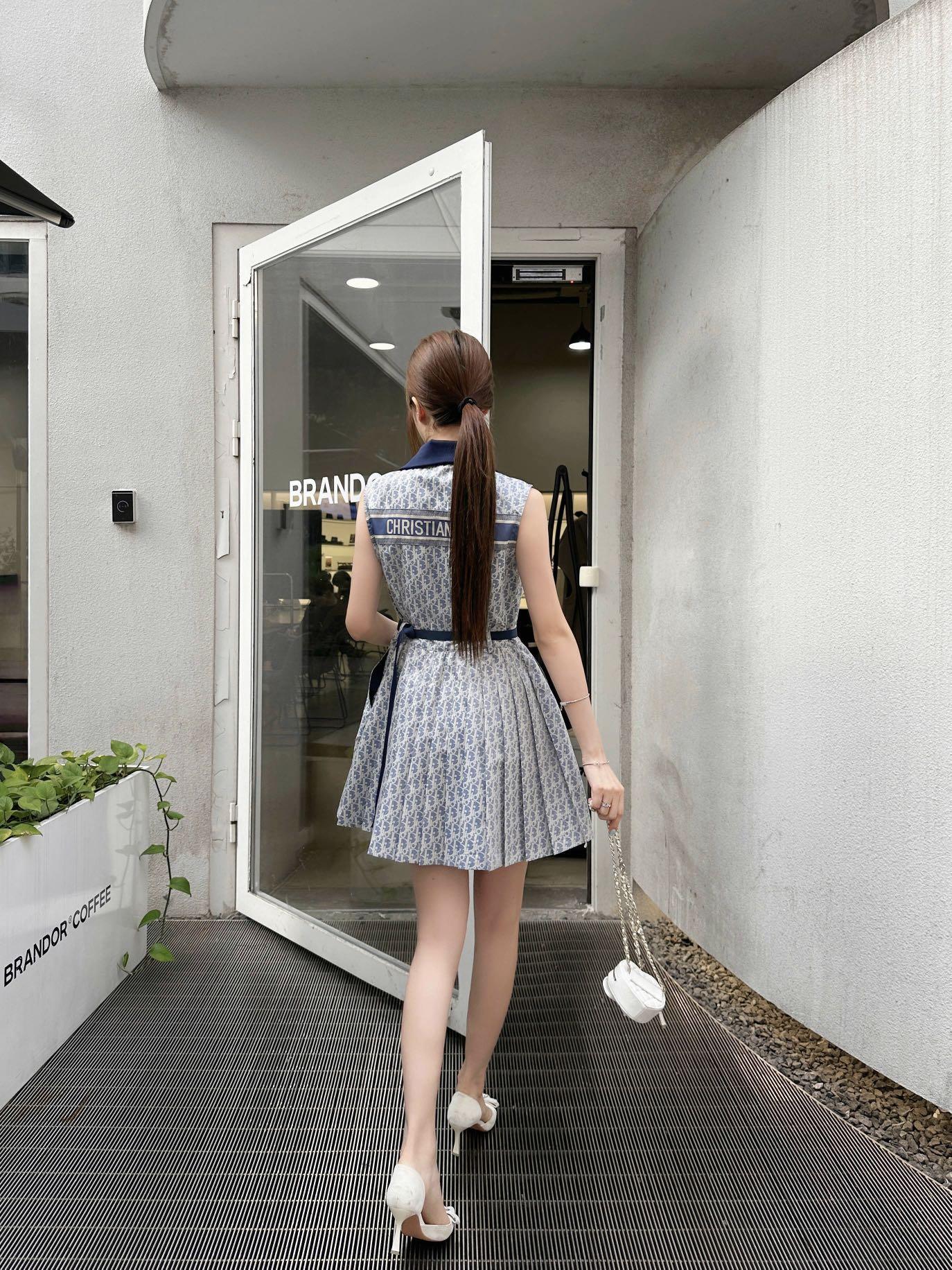 7b4bcf756ef1e2e299eadfad197fb8e5.jpg