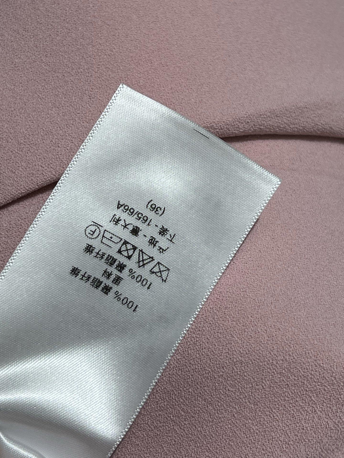 90b526ce3baf5ada8c8594b80bbd6df5.jpg