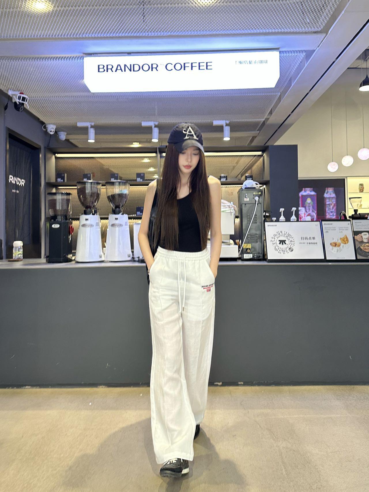 a352e410cf66983cbdb2a8ee8afd7b6d.jpg