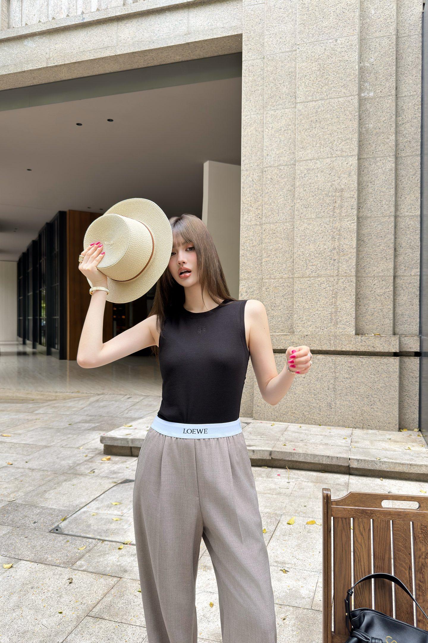 b6c611fed2d462d8bafa7558e2b0b84a.jpg