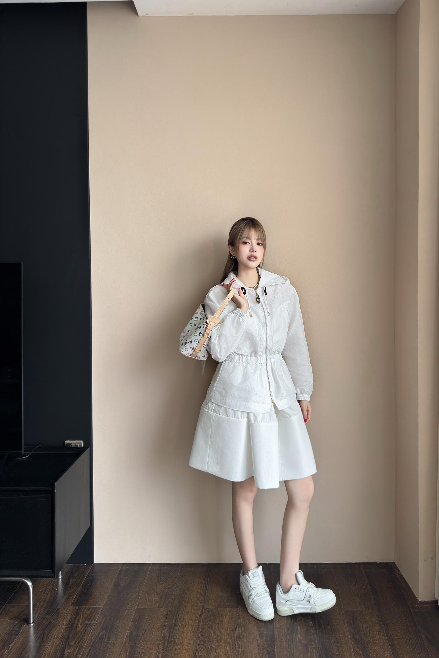b91330f91fe9e92c146964b4bf12ad42.jpg