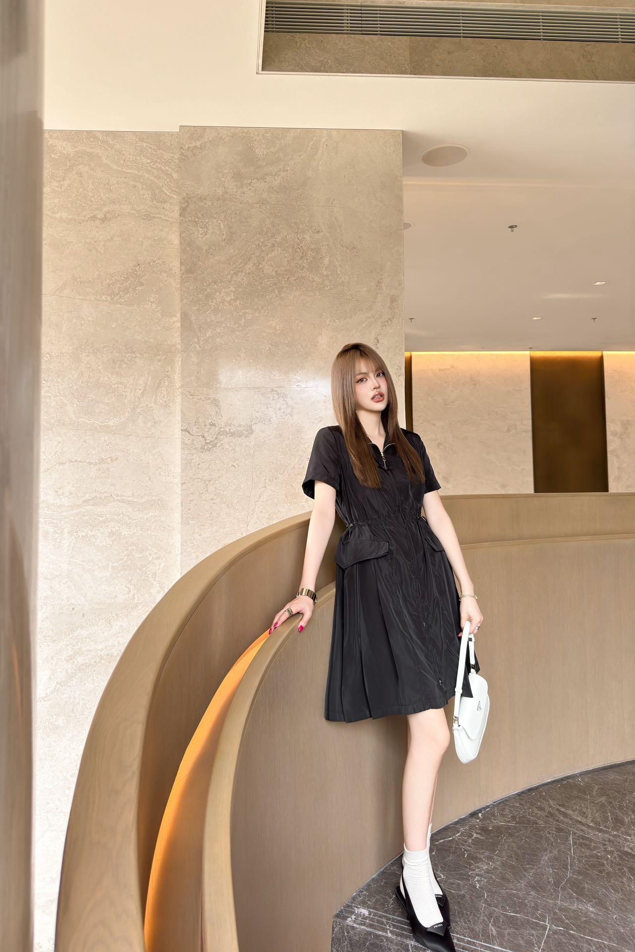 d6d74bfa15795b2b9232c65835778a4f.jpg