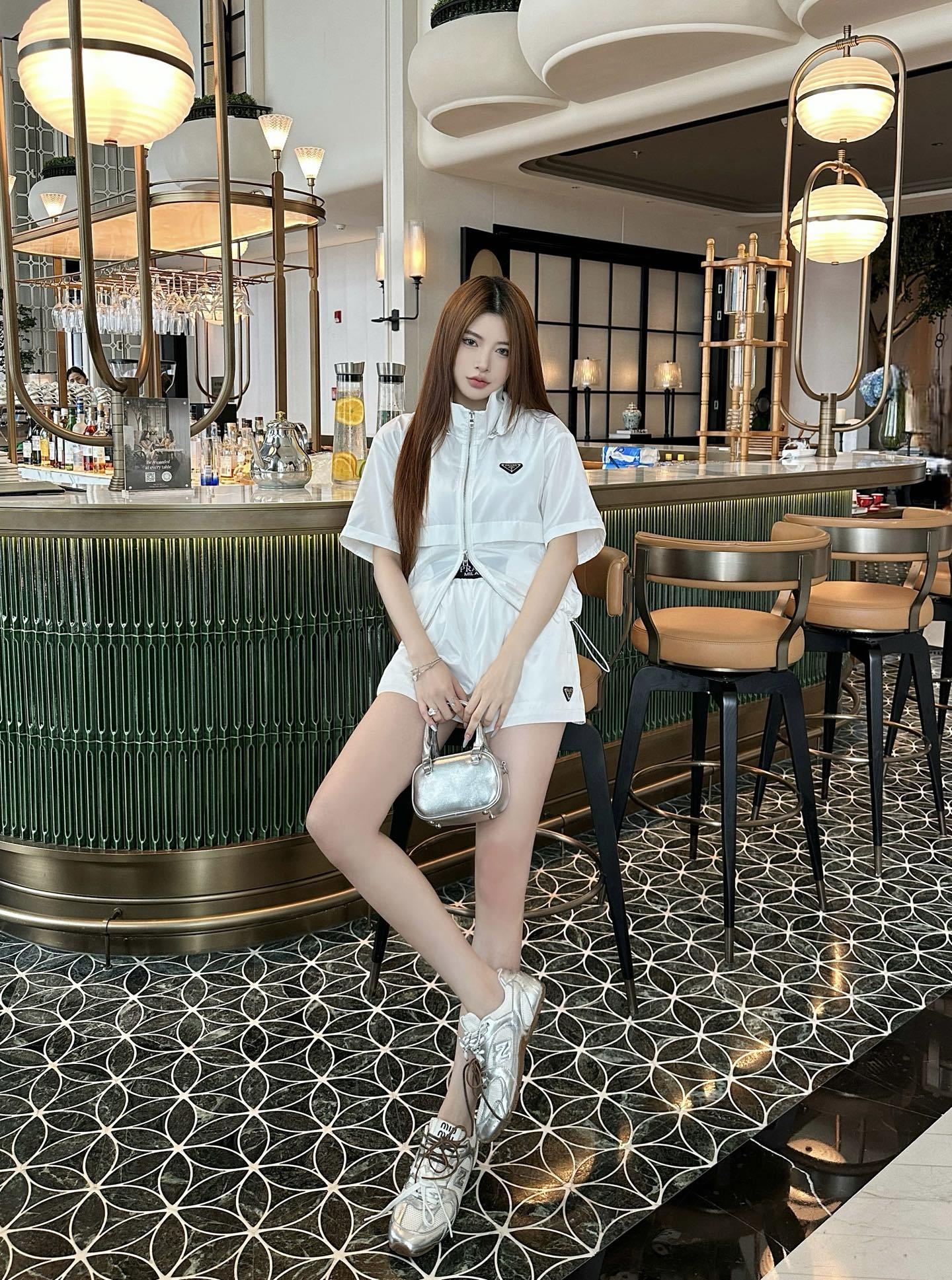 e6a9ddd75a21d46d7efa0be8438b044b.jpg