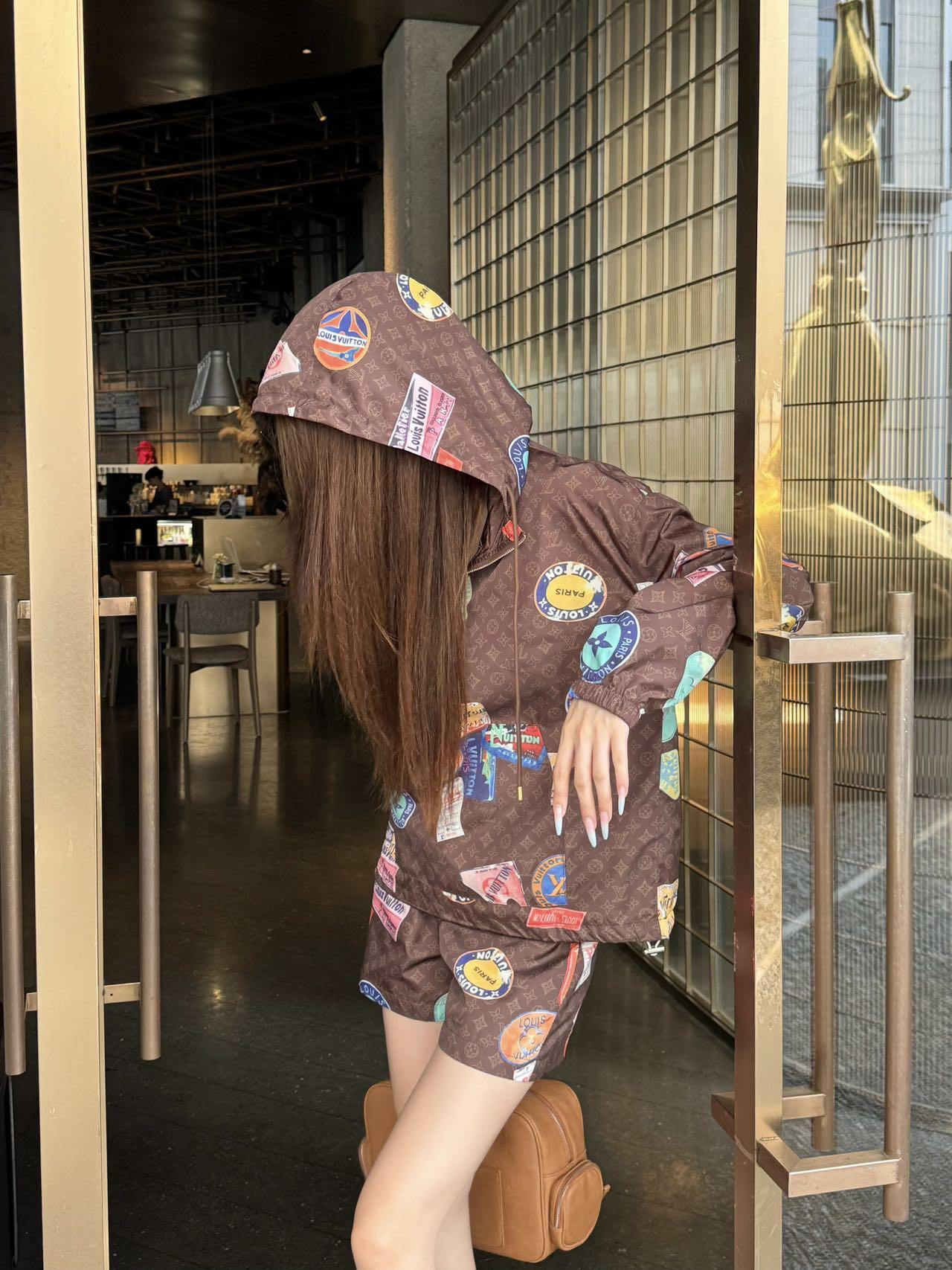 f8b0e62a4863236a54a2abf4bcaa1b33.jpg