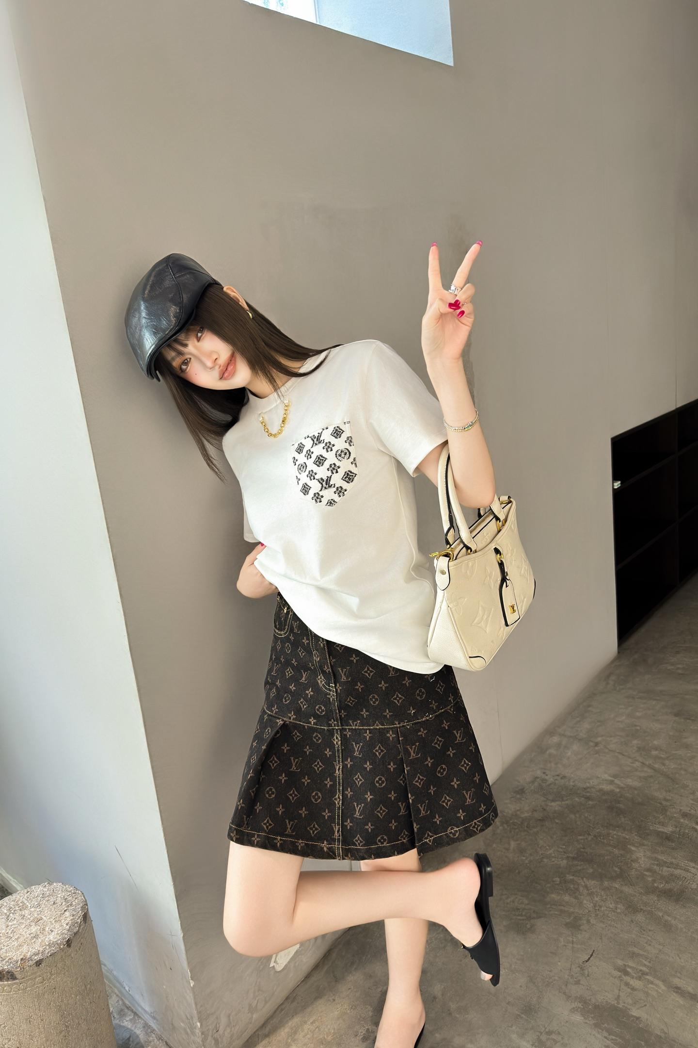 f940fcb1b1949ff9dd1c6a59a7ed95ff.jpg