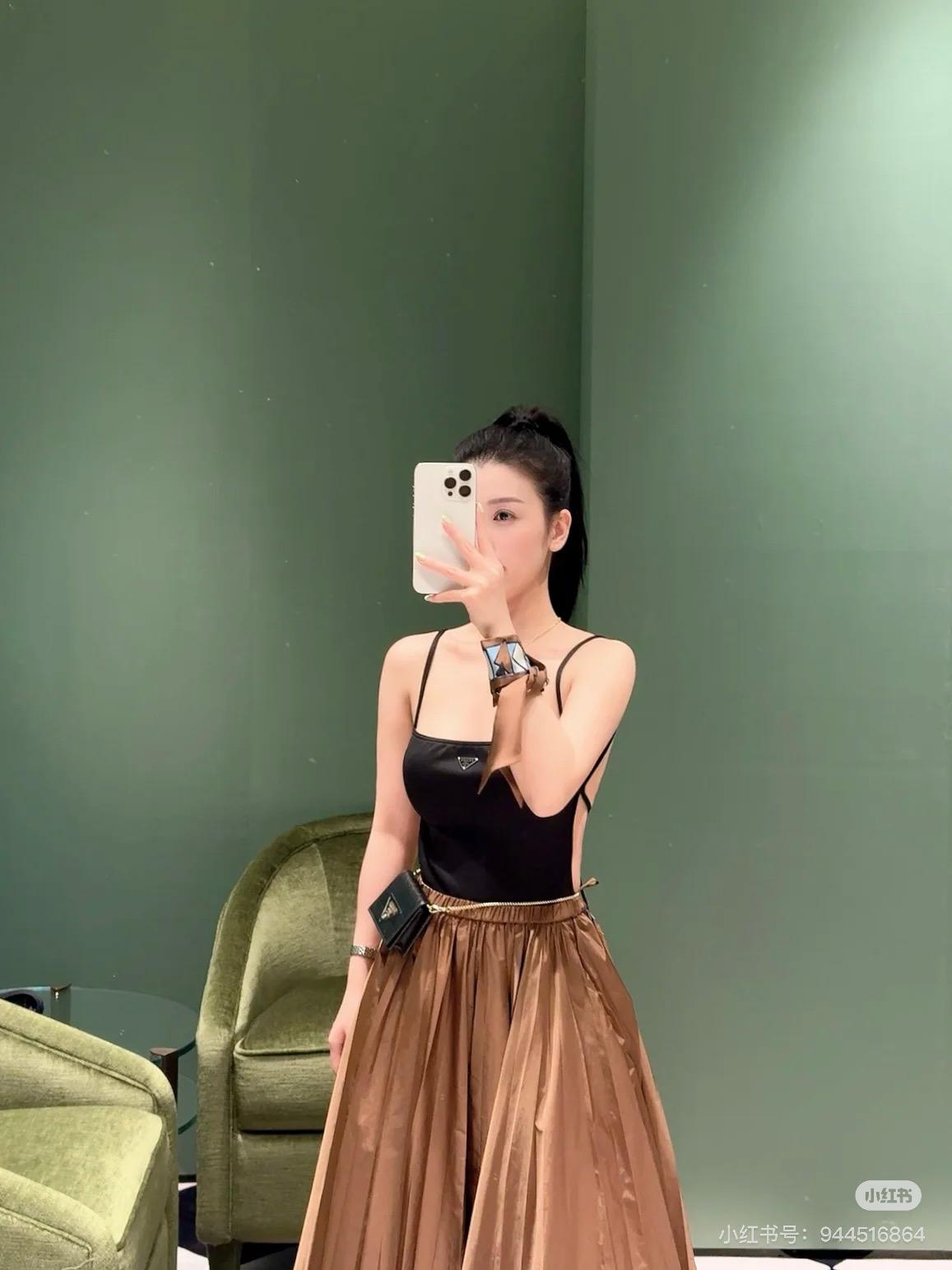 5df42a6d156e2071c3d76ea51ee53a7f.jpg
