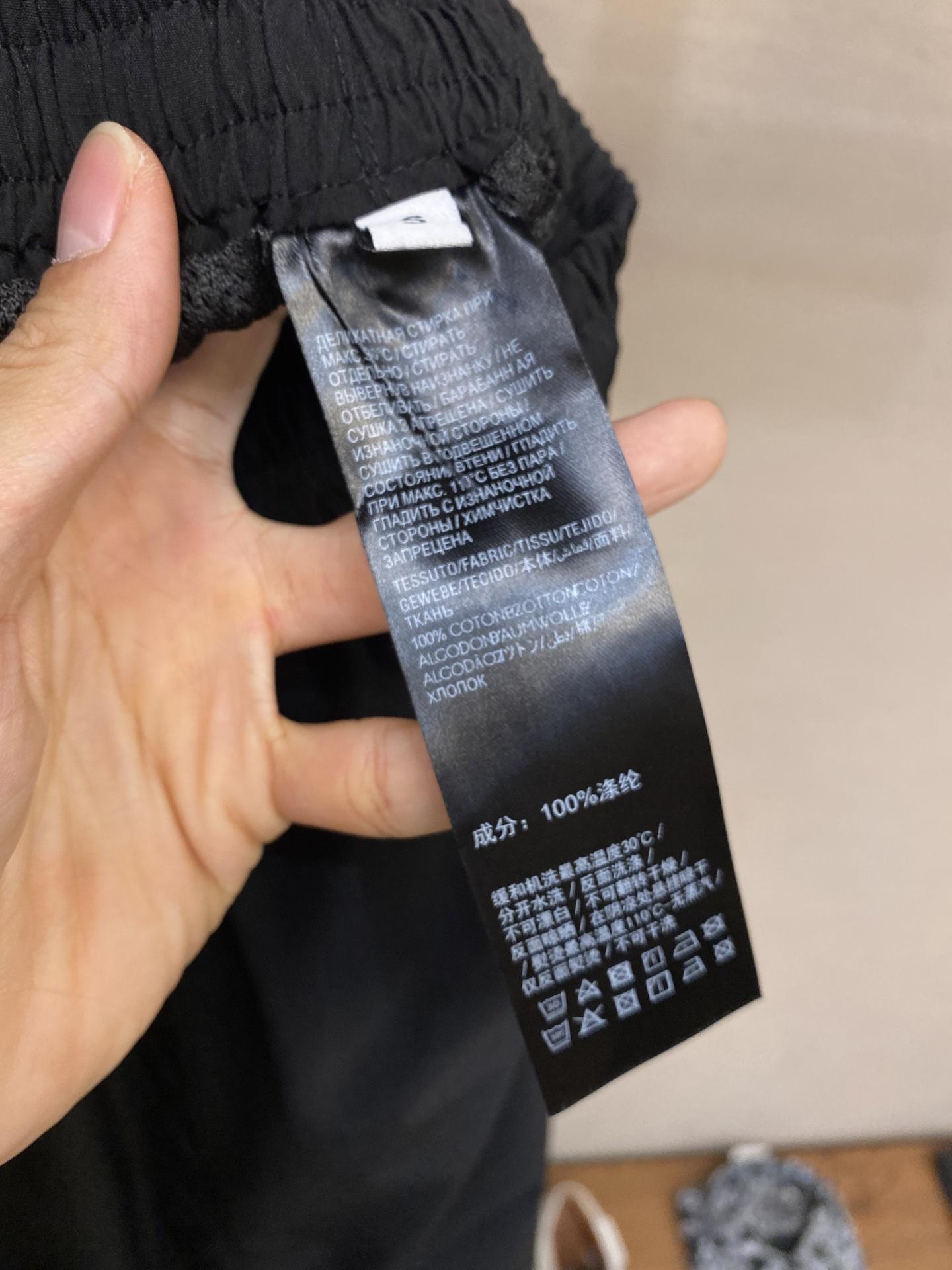 9713d010b7fc21741080ef53be9c9ac3.jpg