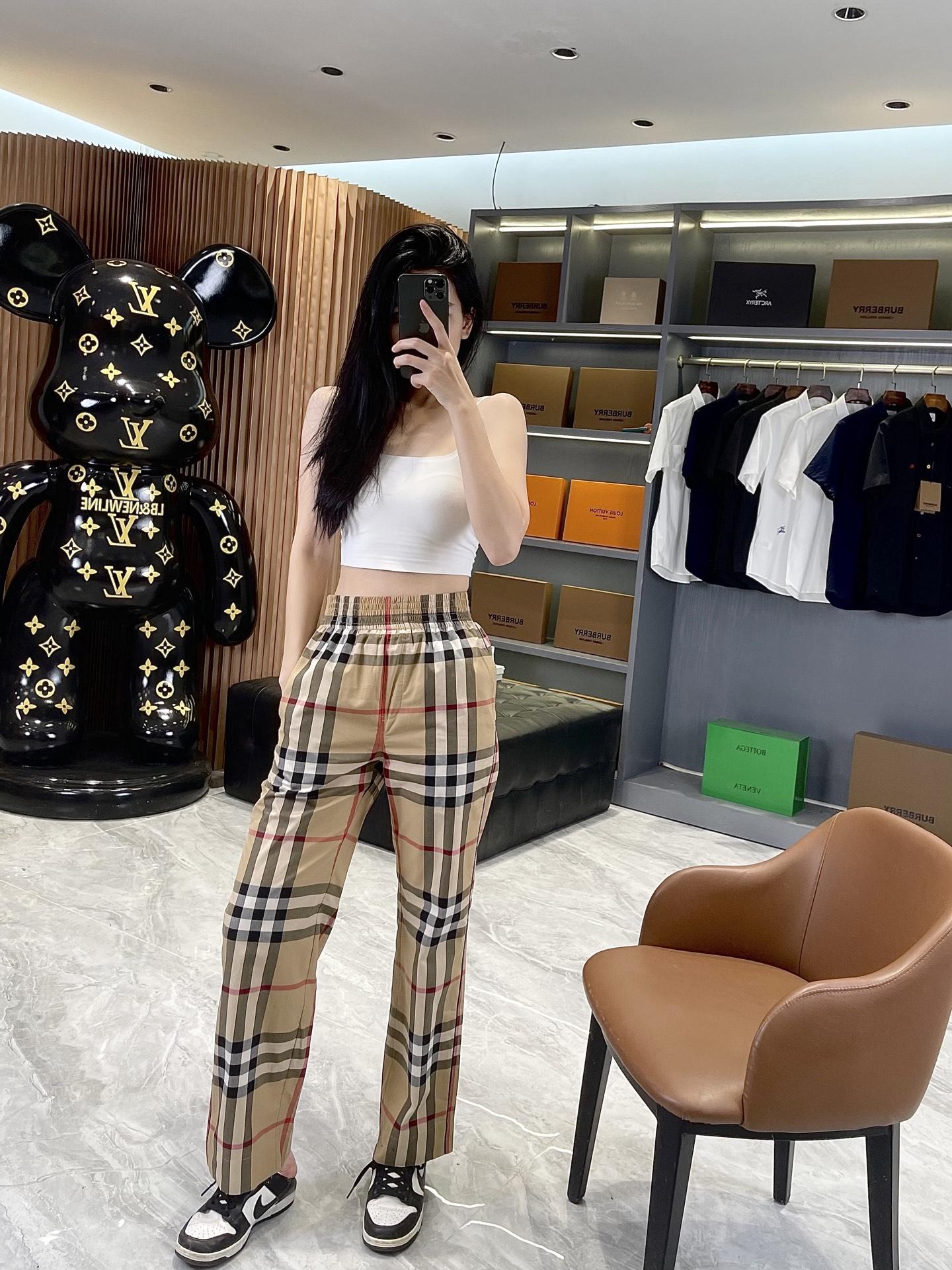 d7e93e9e20f94cca1b7384656d4ddc70.jpg