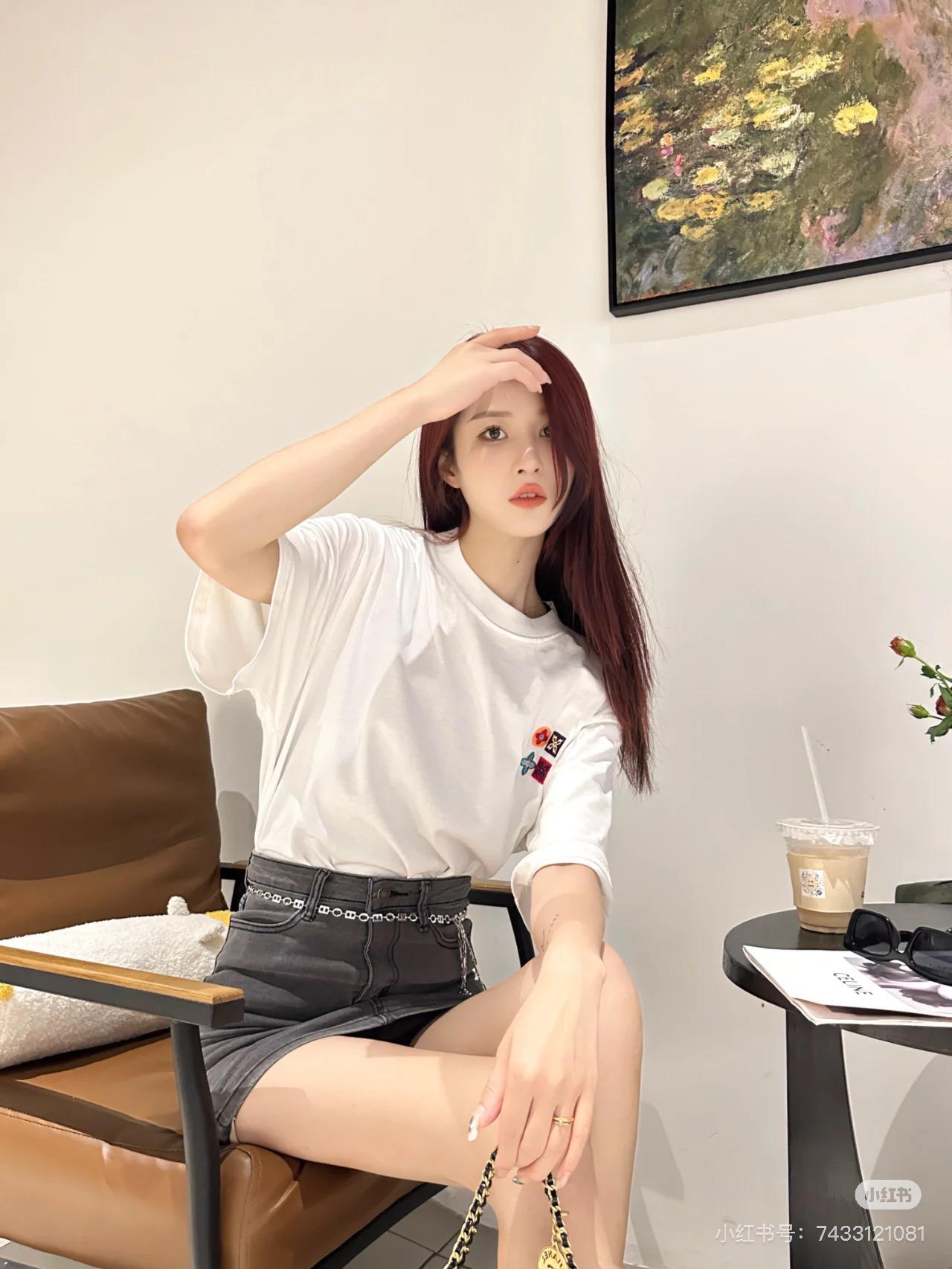 e2b8d96f3fe37bf3b81c103126d80b28.jpg