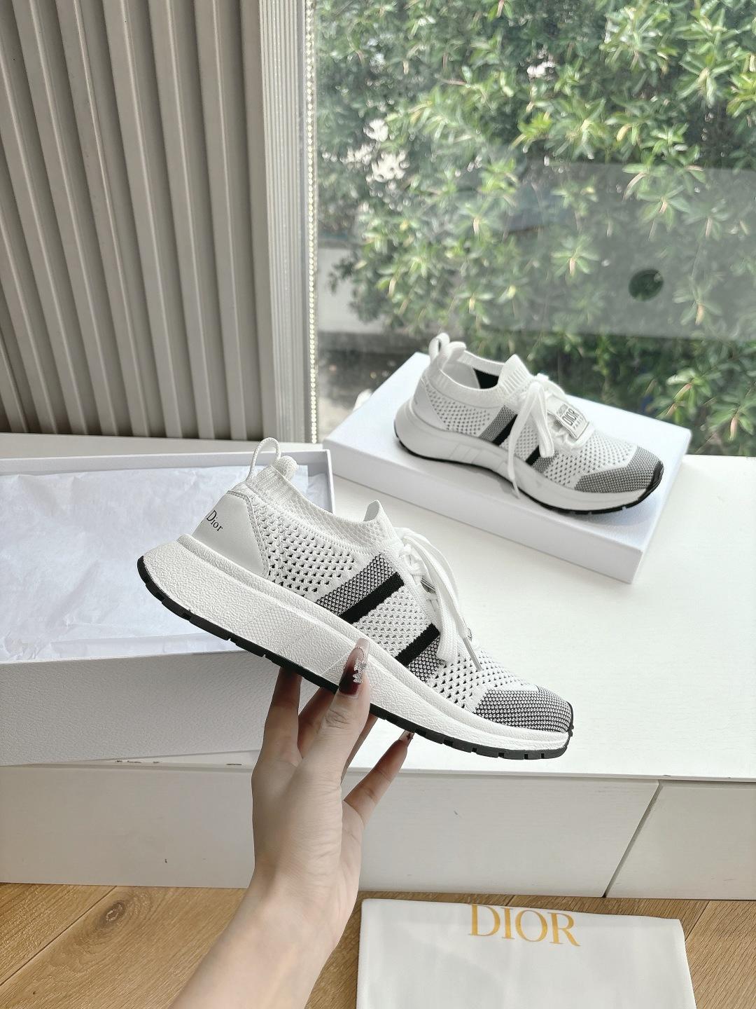 84e324ed64cc6fabee3d053819abae1c.jpg