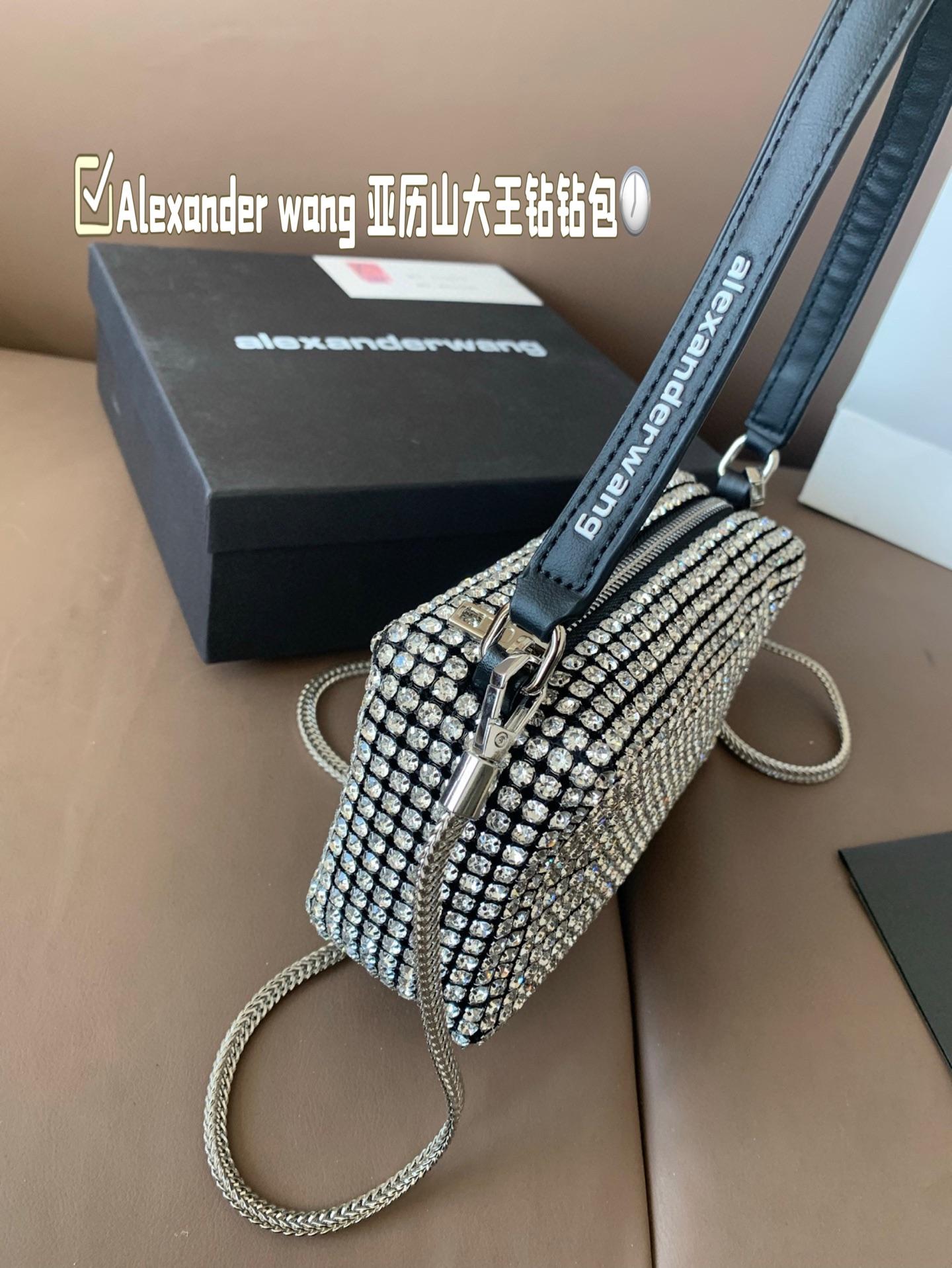 130c2fedf329ba7c1fac4b86ded6cd6e.jpg