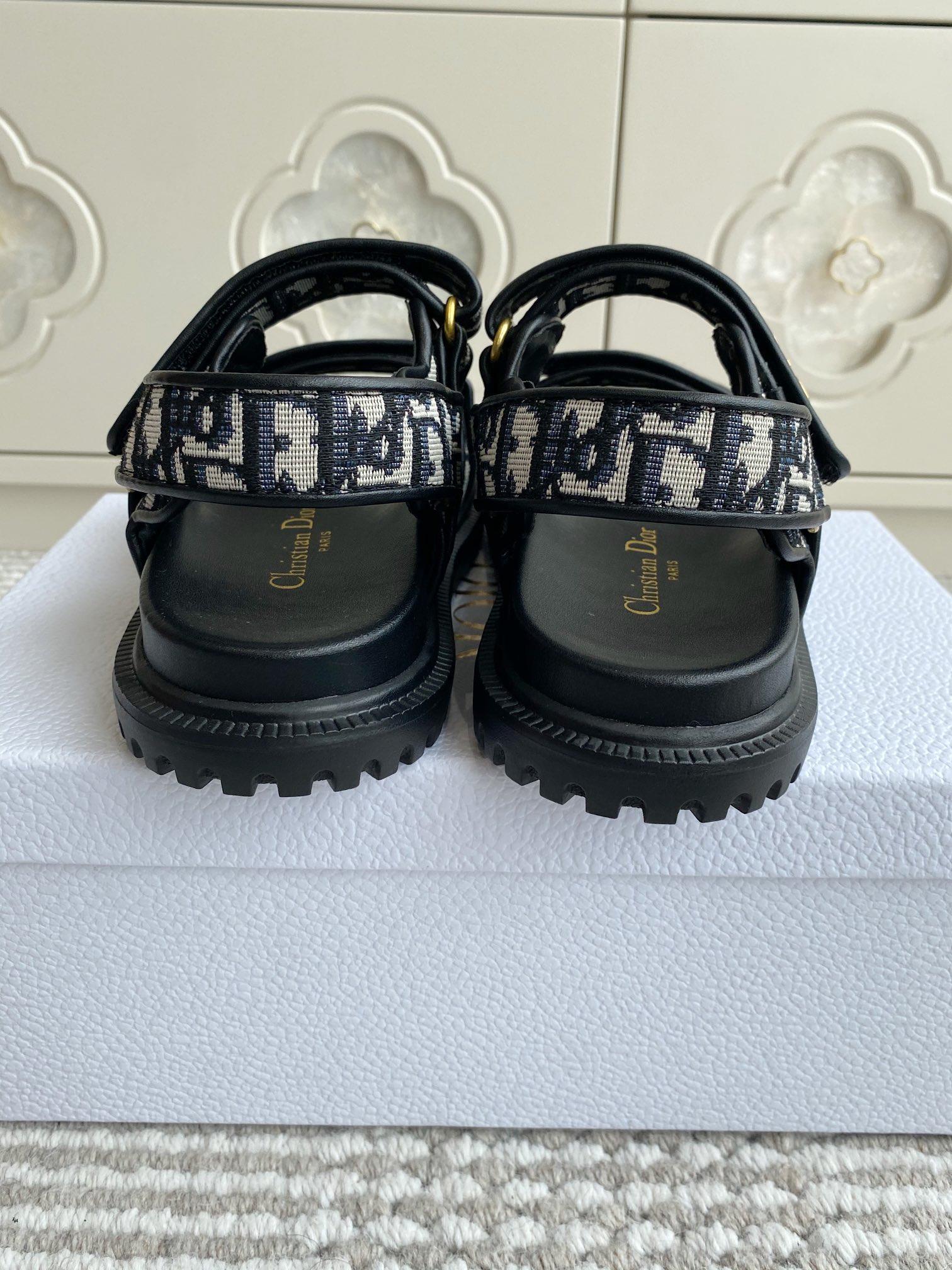2dede73baeafb293838358156df07258.jpg