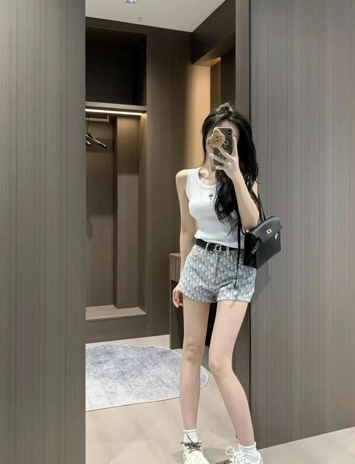 5117315fda228412519ab45fb6601d7e.jpg