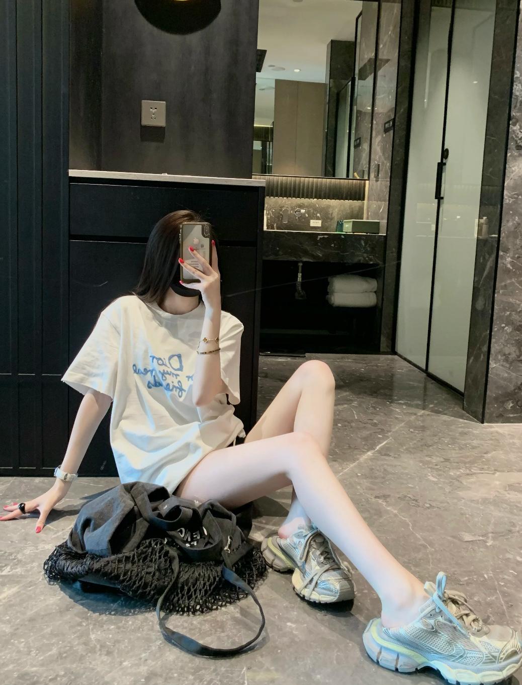 581748a733c9ec5886c8c82b4c340e39.jpg