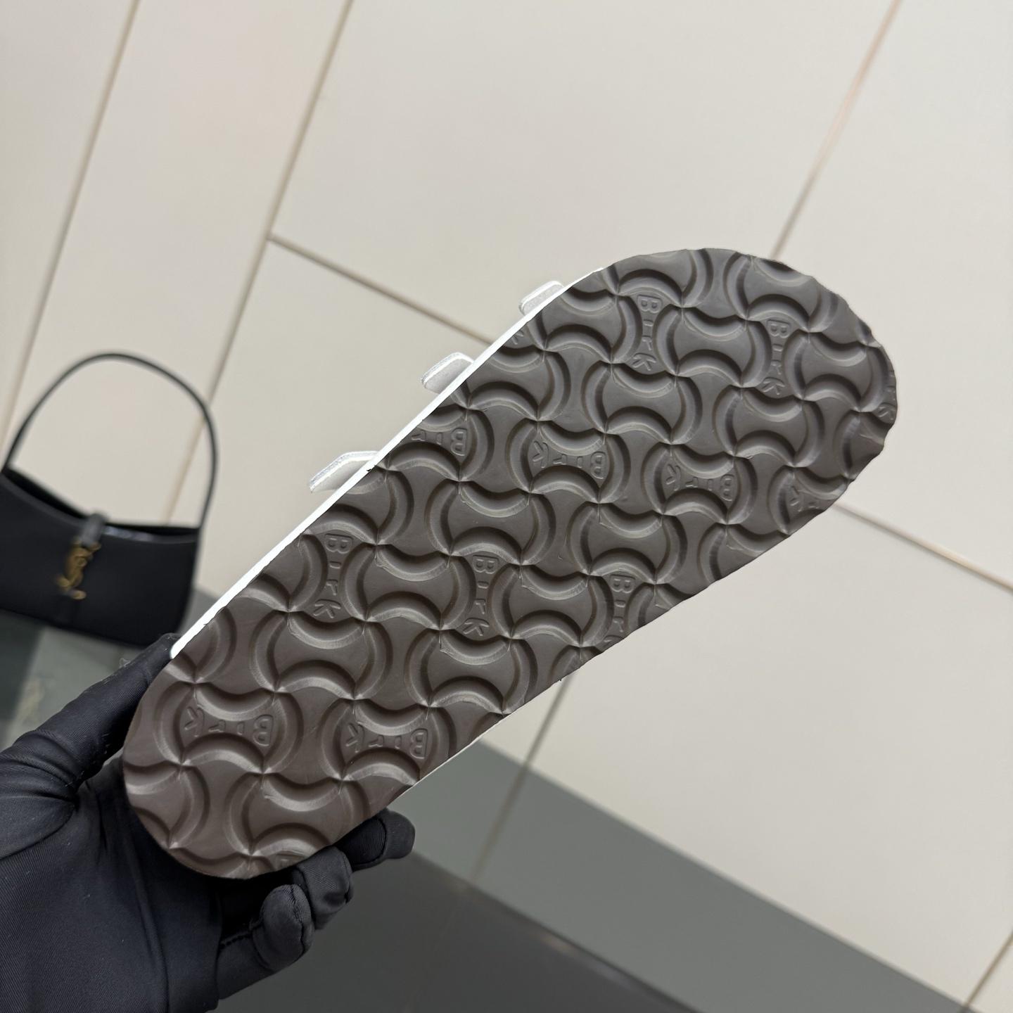 d290b8a76d81dbe183c72130dfe3e100.jpg