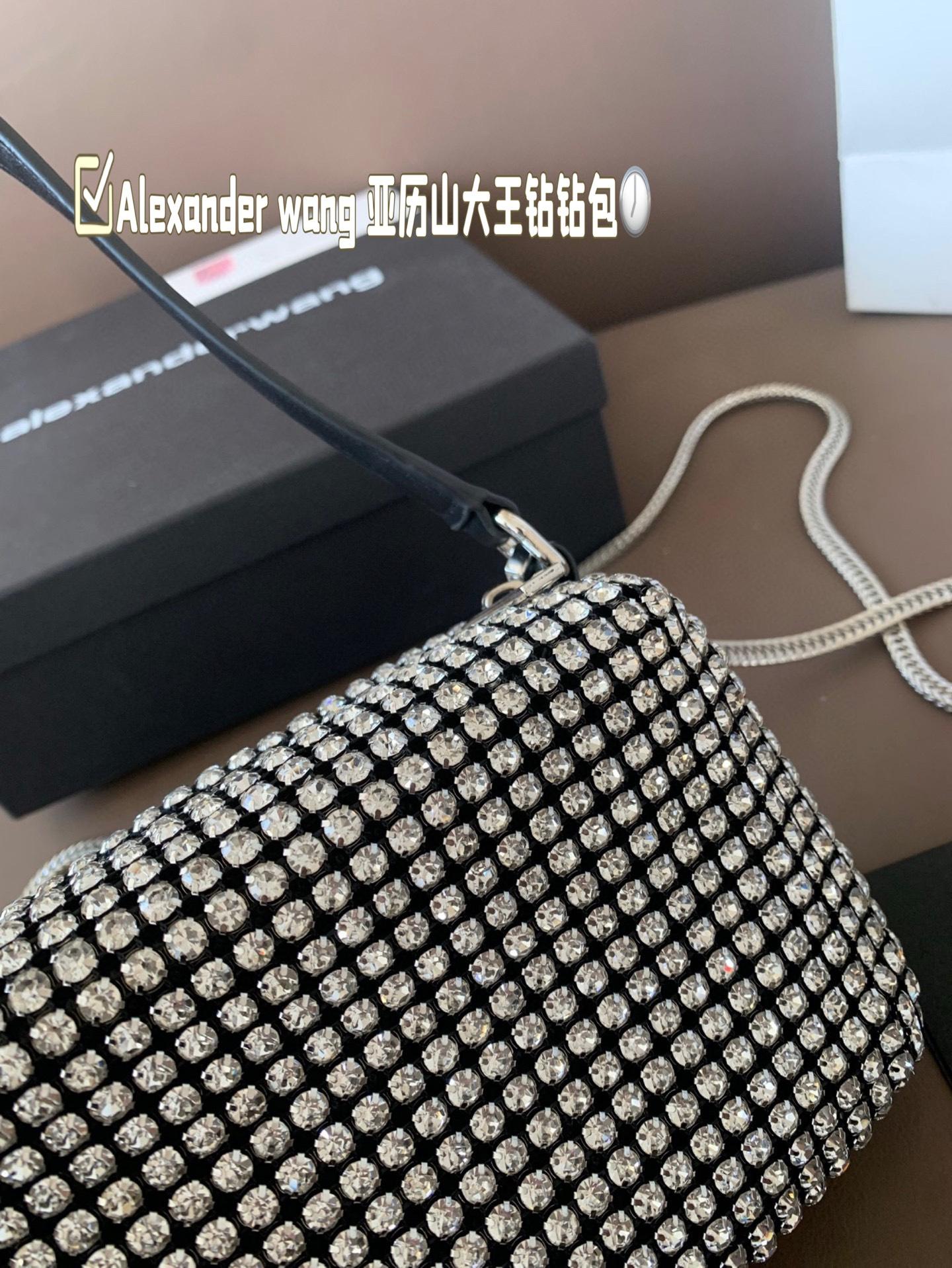fee2a864c931b1a7d01e9b238e7eb985.jpg
