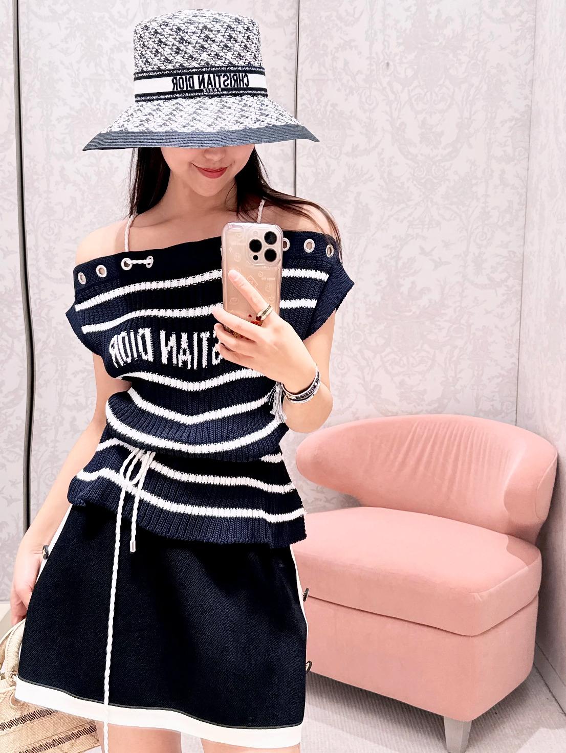 37a6d6a773fc5f5a45c571158f1e74db.jpg