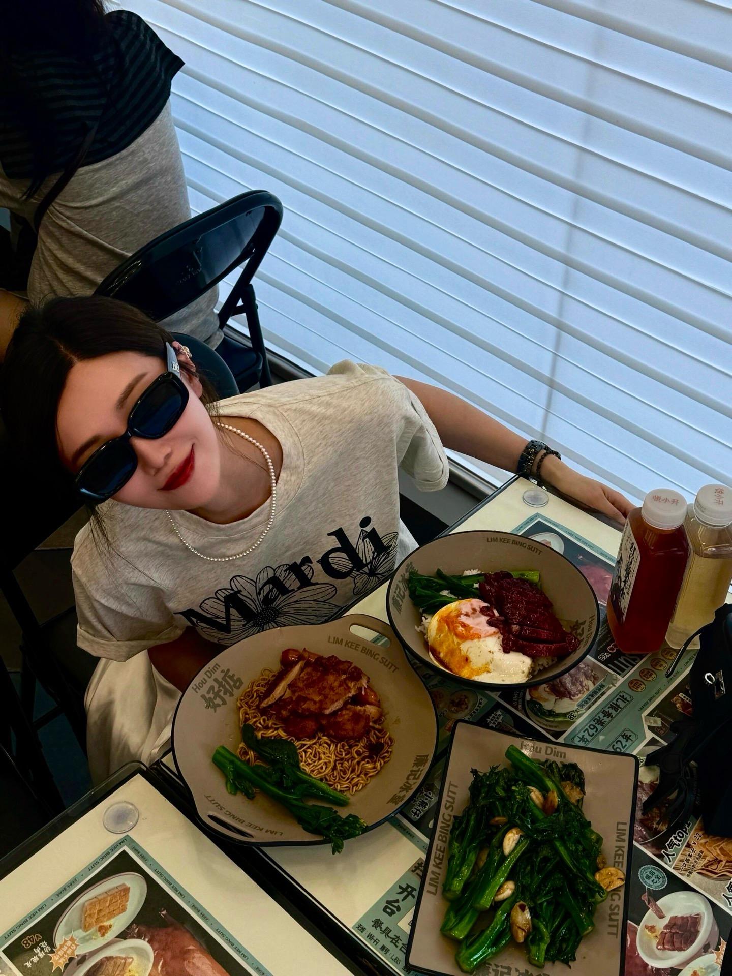 ab25cdece4cfab1bd6f24a14bace46c5.jpg